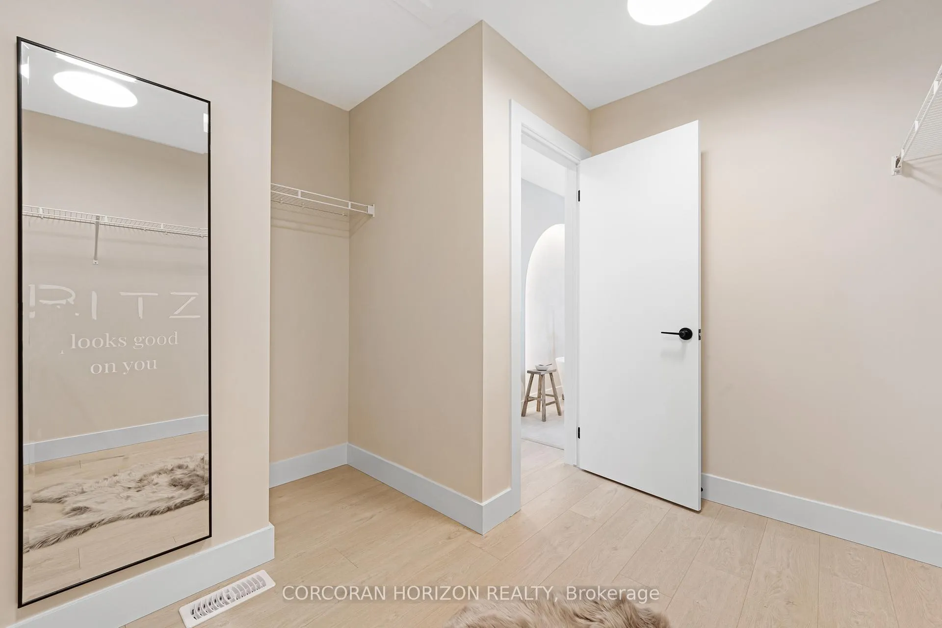 Photo 34 of 452 Westhaven Street, Waterloo — HOMEH