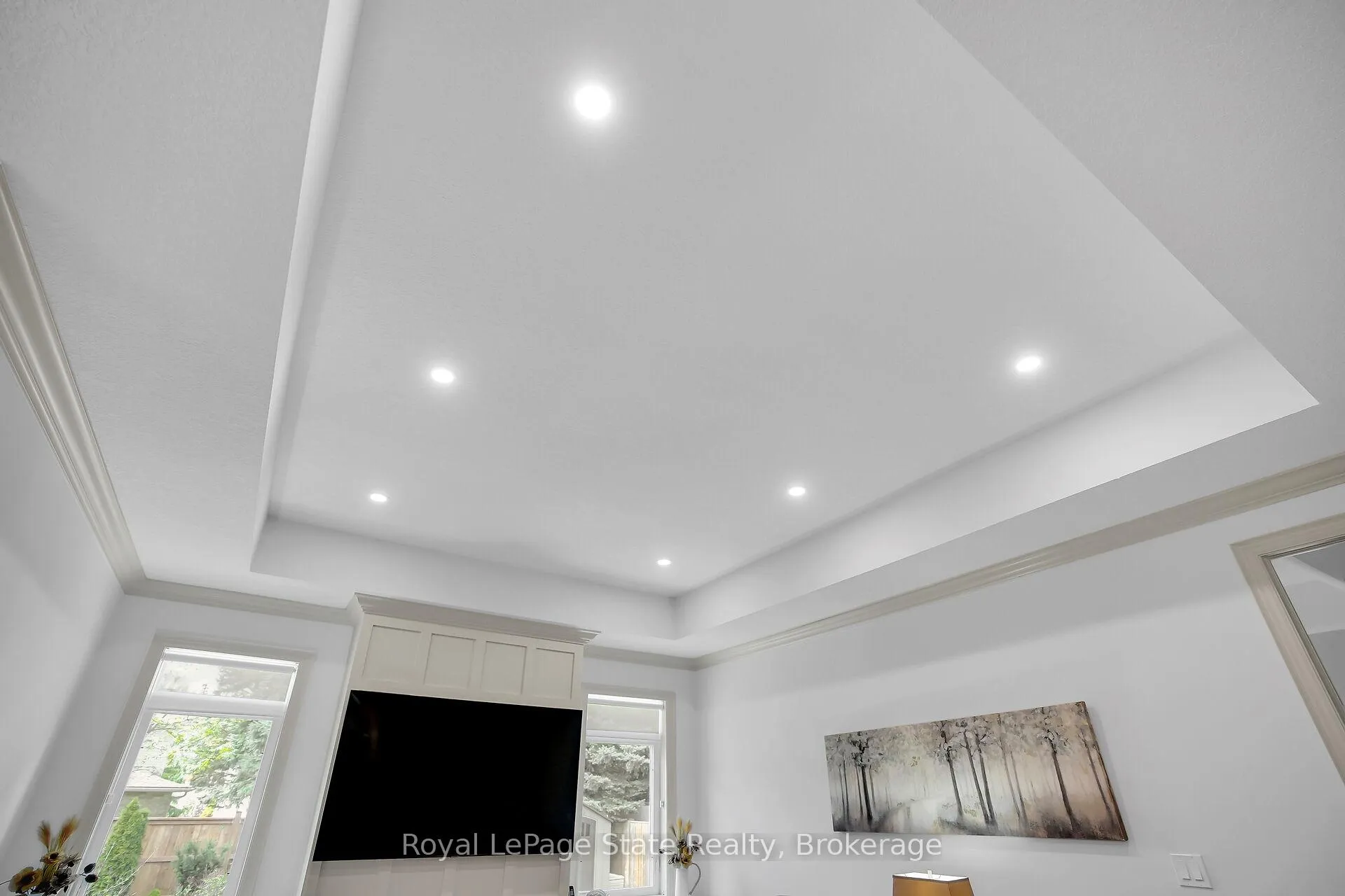 Photo 21 of 18 Kemp Crescent, Strathroy-Caradoc, NE — HOMEH