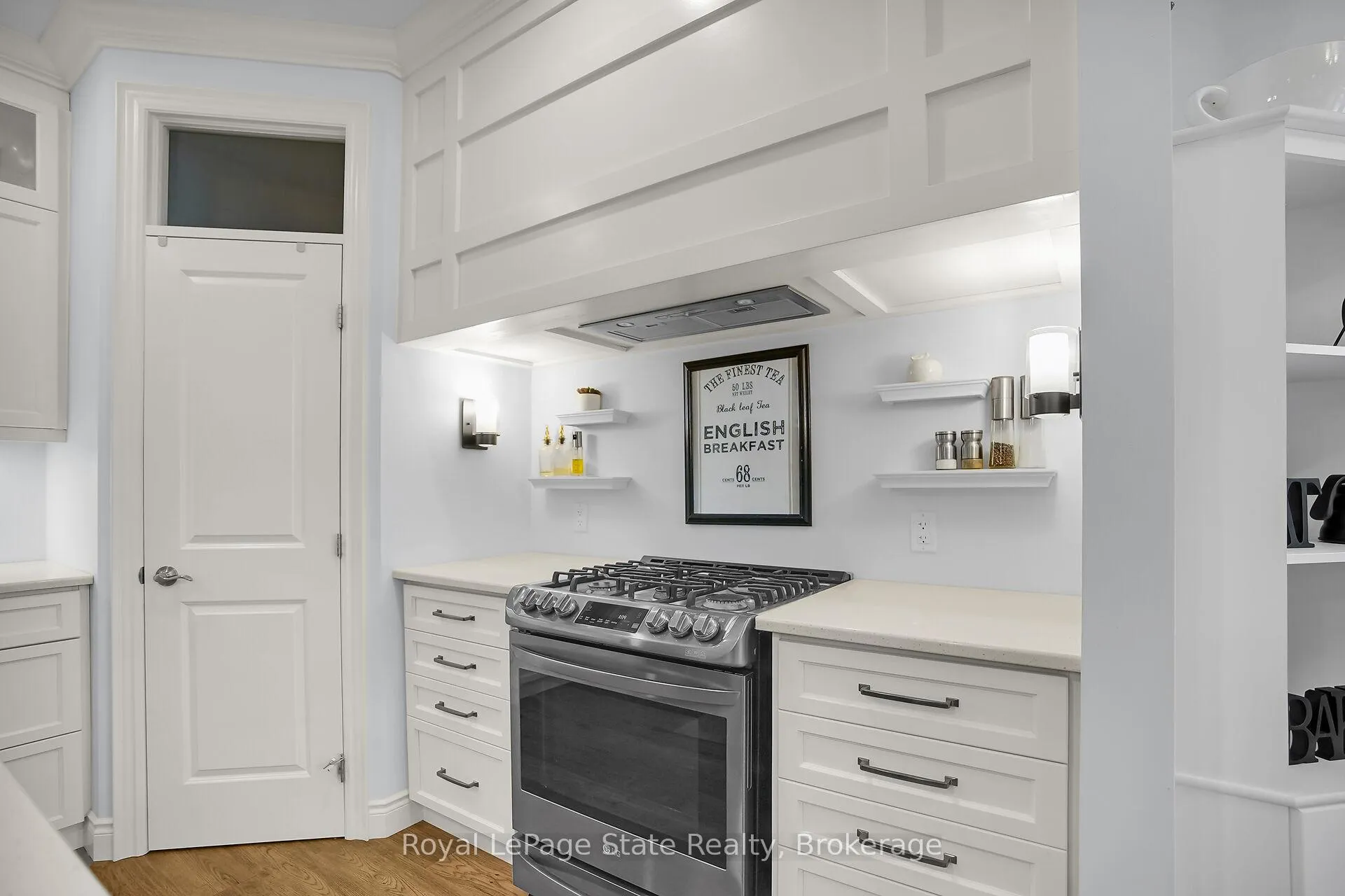 Photo 27 of 18 Kemp Crescent, Strathroy-Caradoc, NE — HOMEH