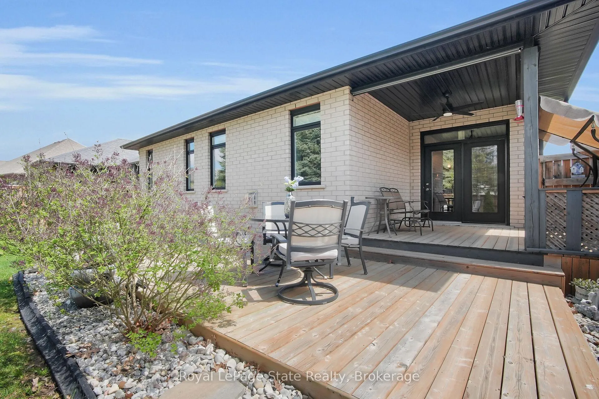 Photo 43 of 18 Kemp Crescent, Strathroy-Caradoc, NE — HOMEH