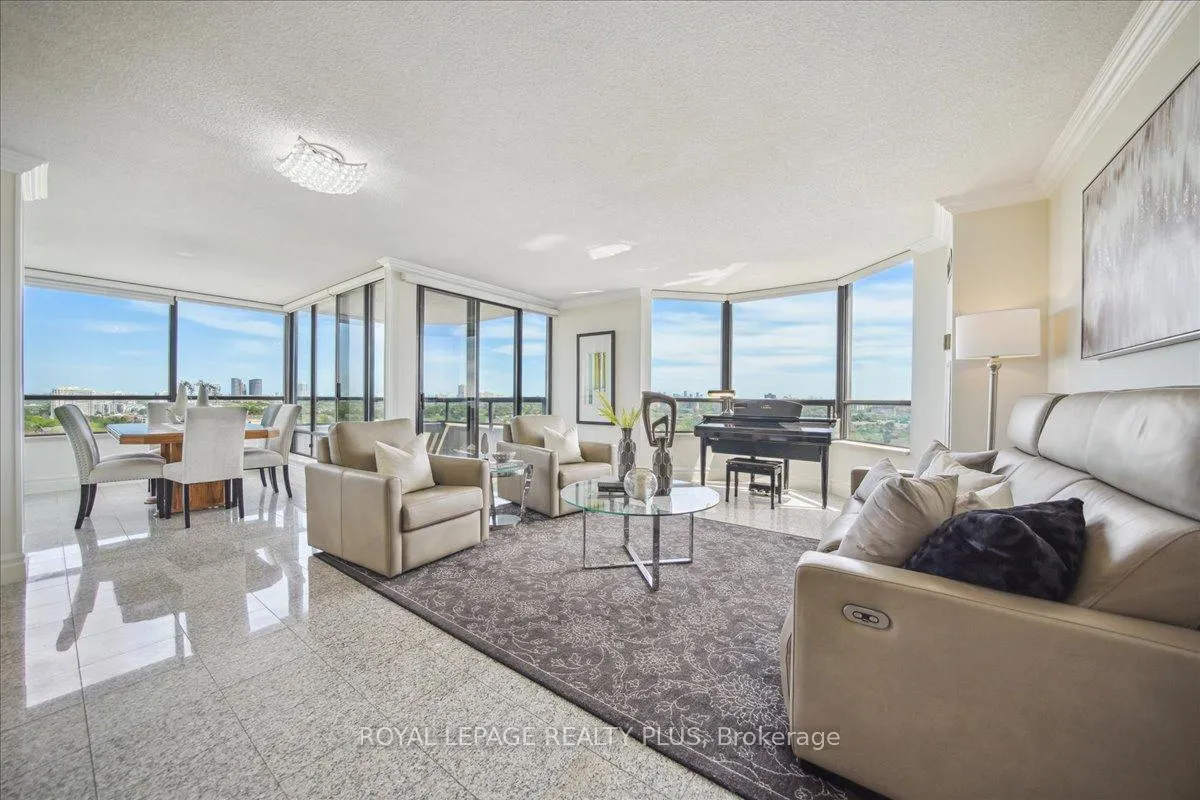 Photo 9 of Unit 1510, 7440 Bathurst Street, Vaughan, Brownridge — HOMEH