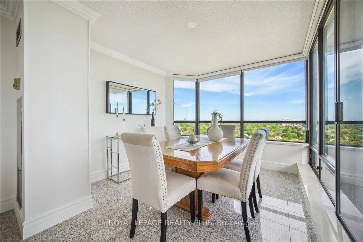 Photo 16 of Unit 1510, 7440 Bathurst Street, Vaughan, Brownridge — HOMEH