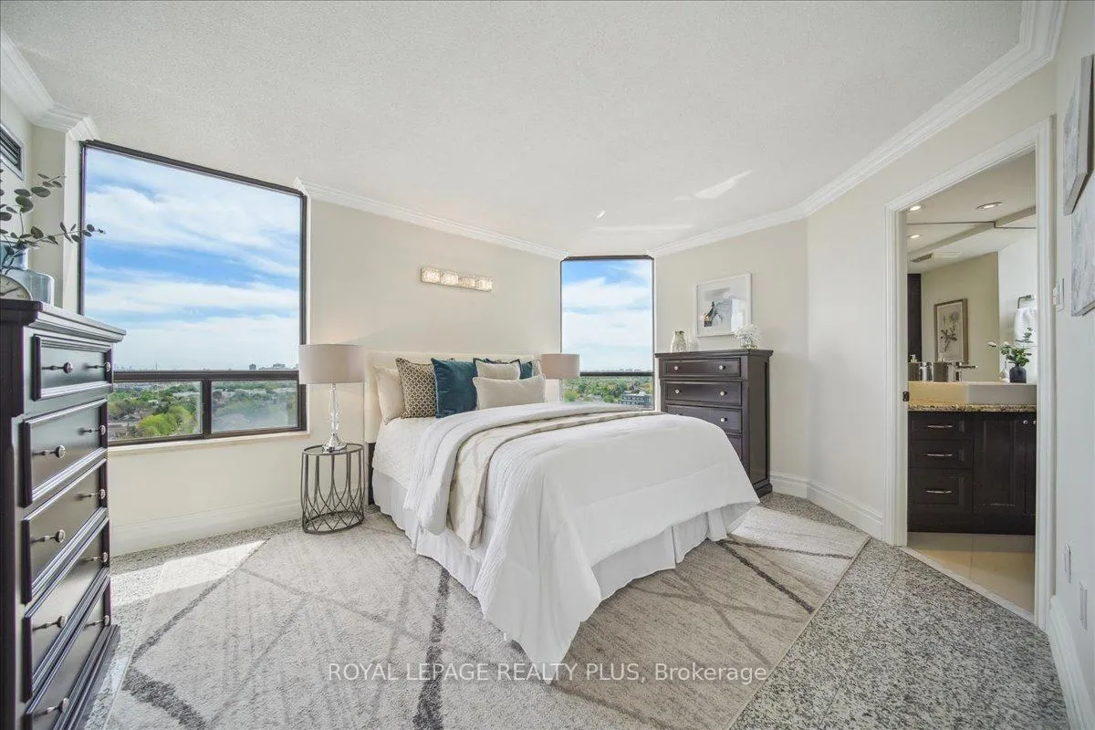 Photo 30 of Unit 1510, 7440 Bathurst Street, Vaughan, Brownridge — HOMEH