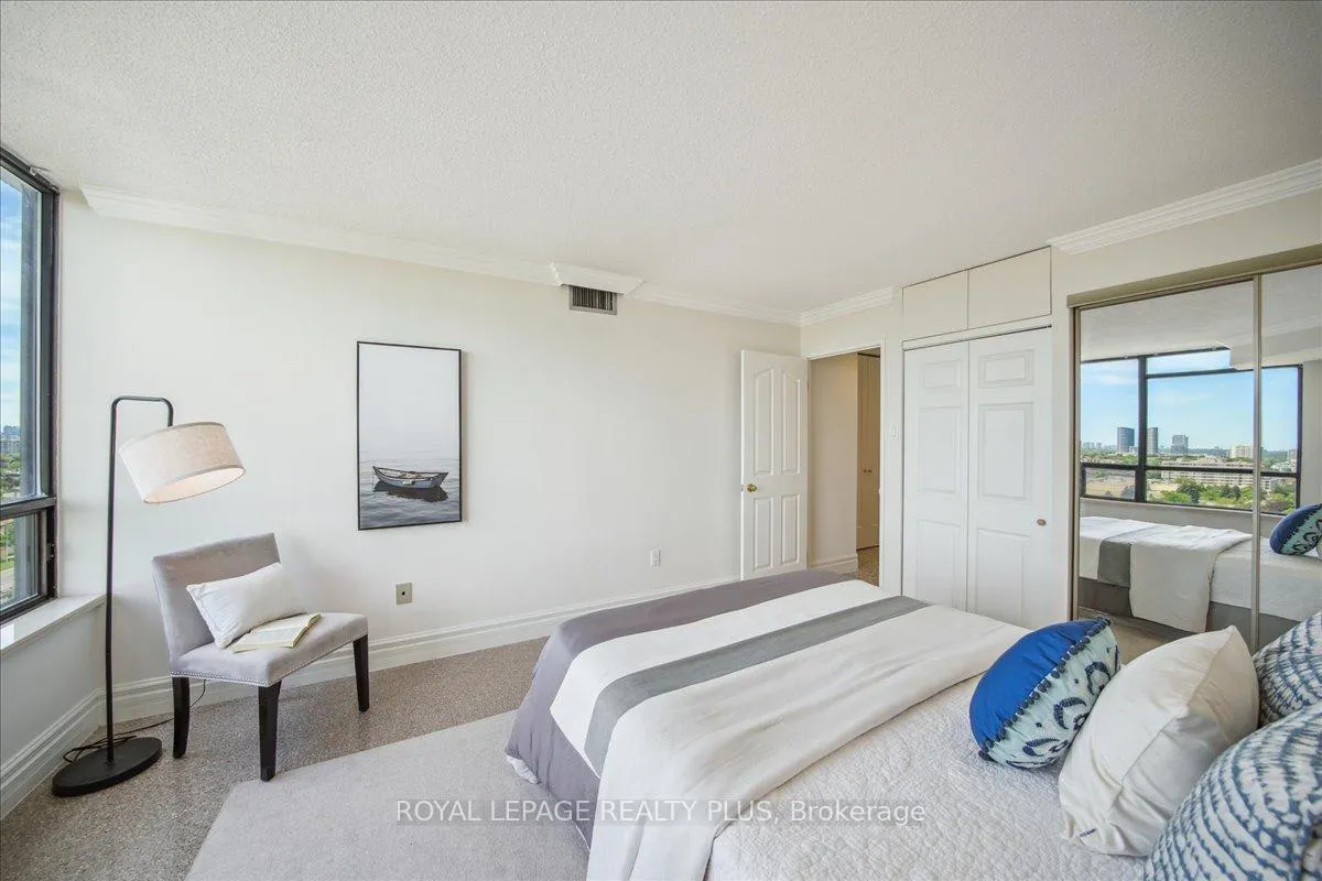 Photo 39 of Unit 1510, 7440 Bathurst Street, Vaughan, Brownridge — HOMEH