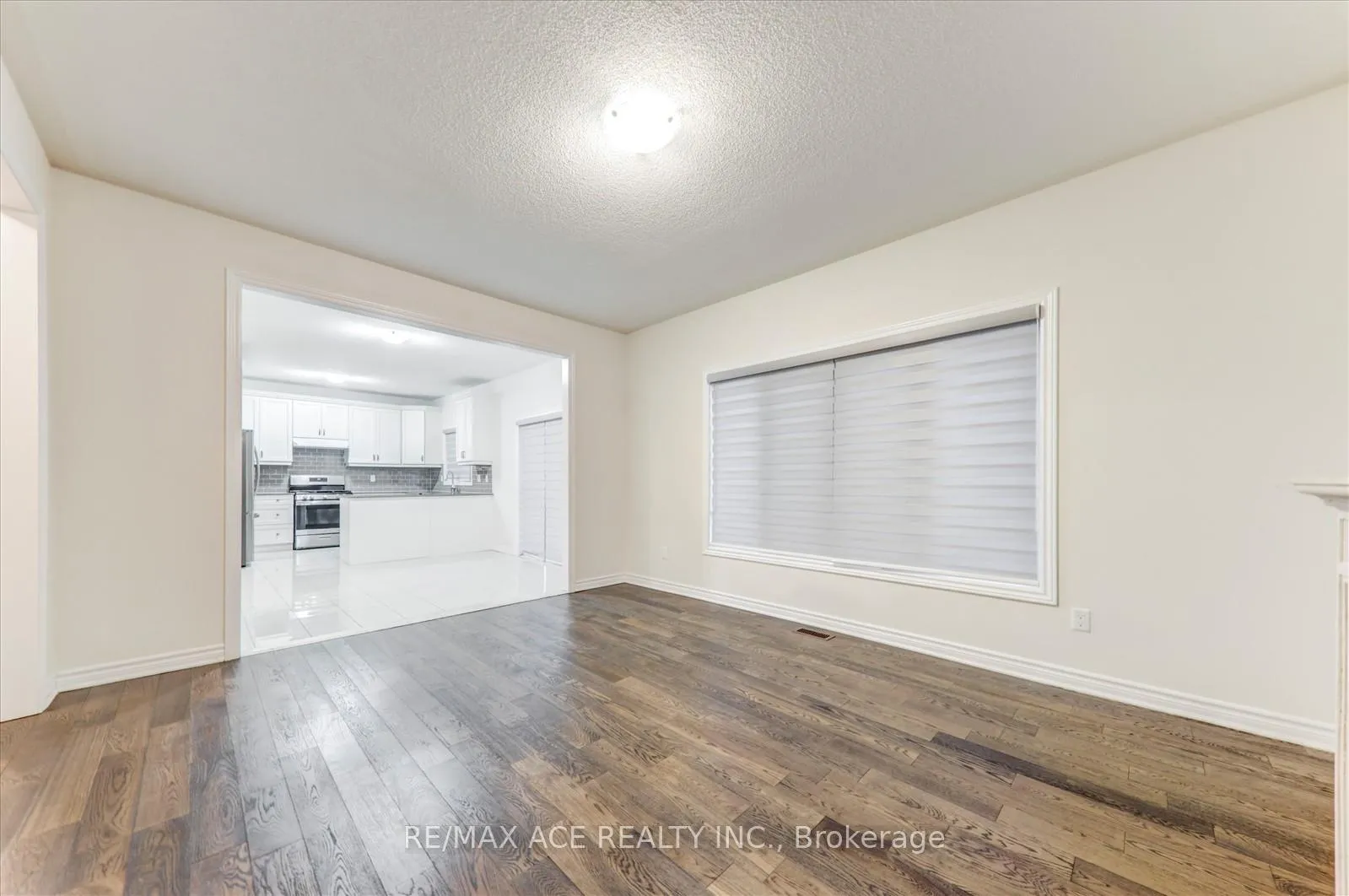 Photo 11 of 27 McCaskell Street, Brock, Beaverton — HOMEH