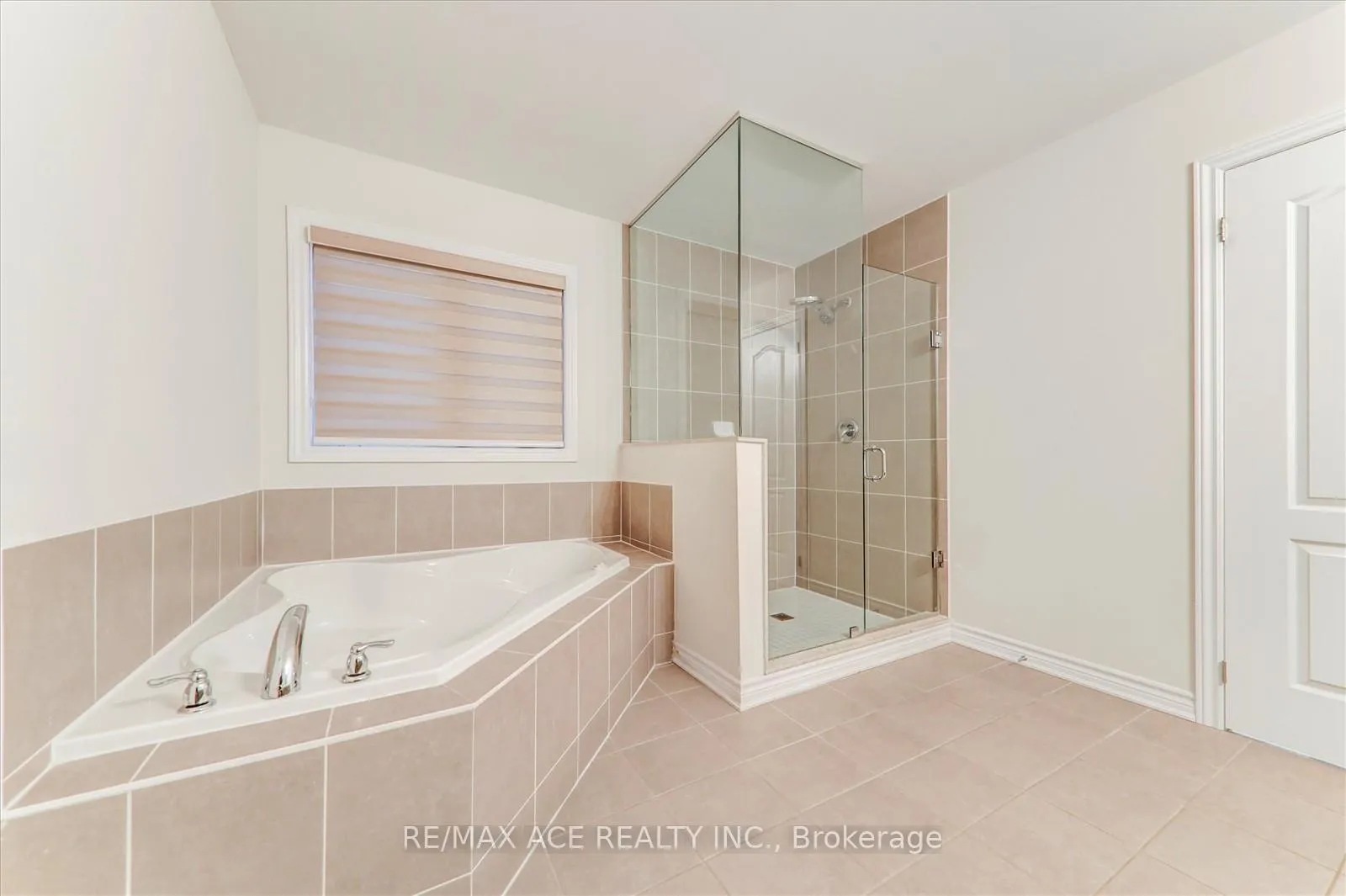Photo 22 of 27 McCaskell Street, Brock, Beaverton — HOMEH
