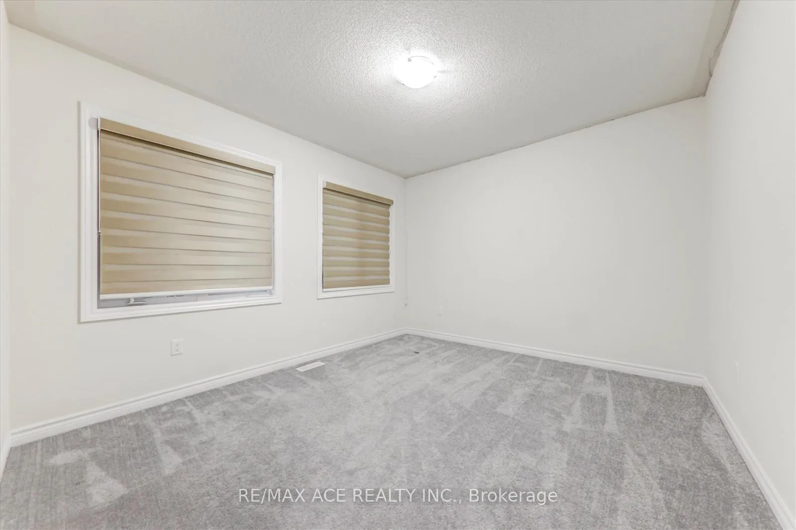 Photo 26 of 27 McCaskell Street, Brock, Beaverton — HOMEH