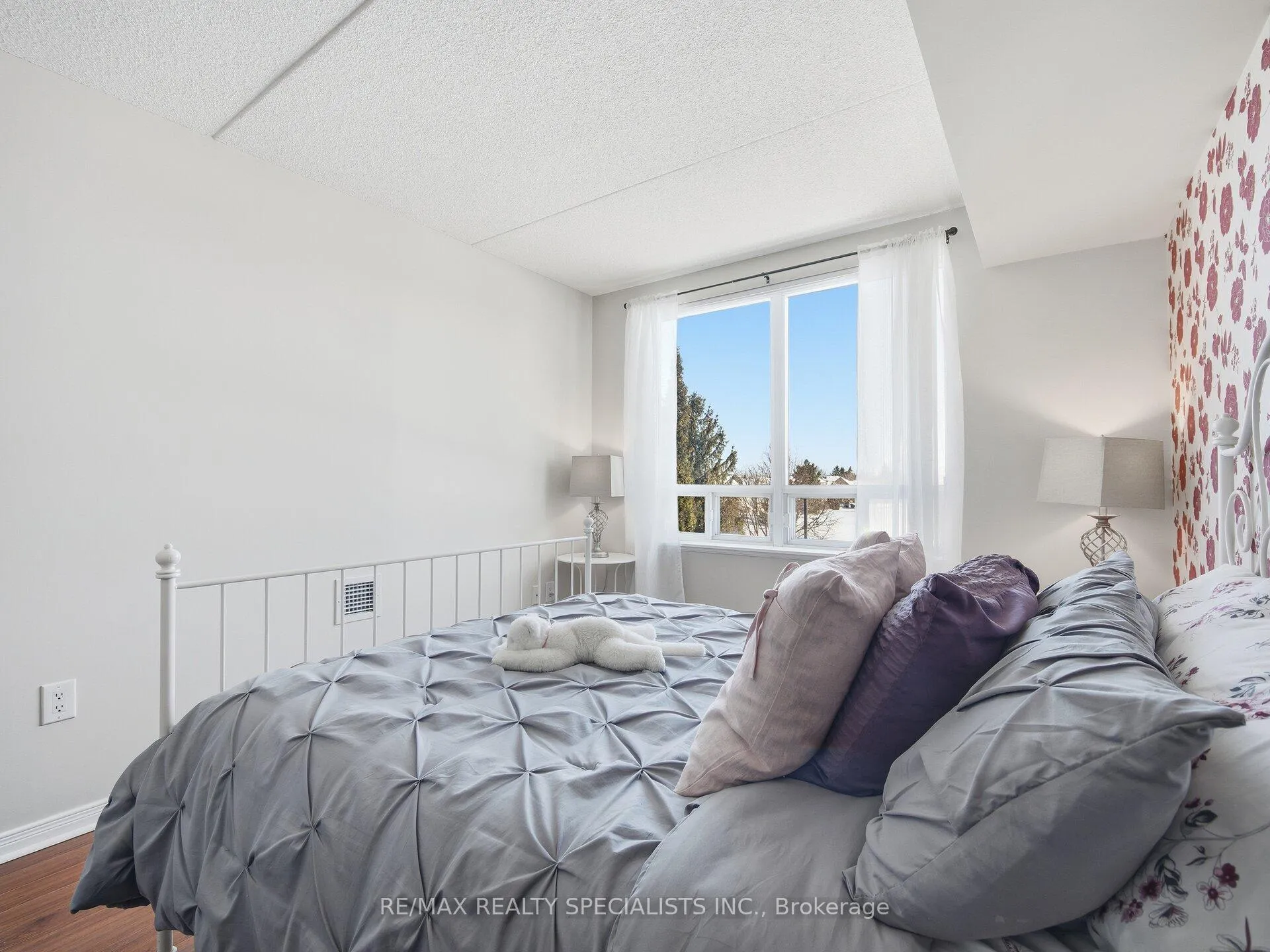 Photo 12 of Unit 202, 55 Via Rosedale, Brampton, Sandringham-Wellington — HOMEH