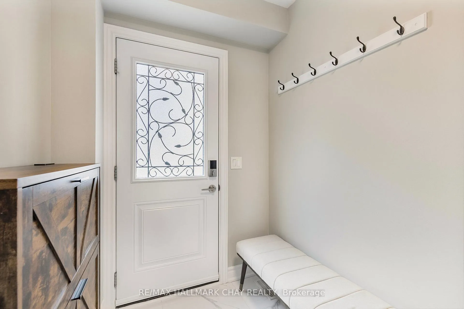 Photo 4 of 55 Marlow Crescent, Markham, Markville — HOMEH