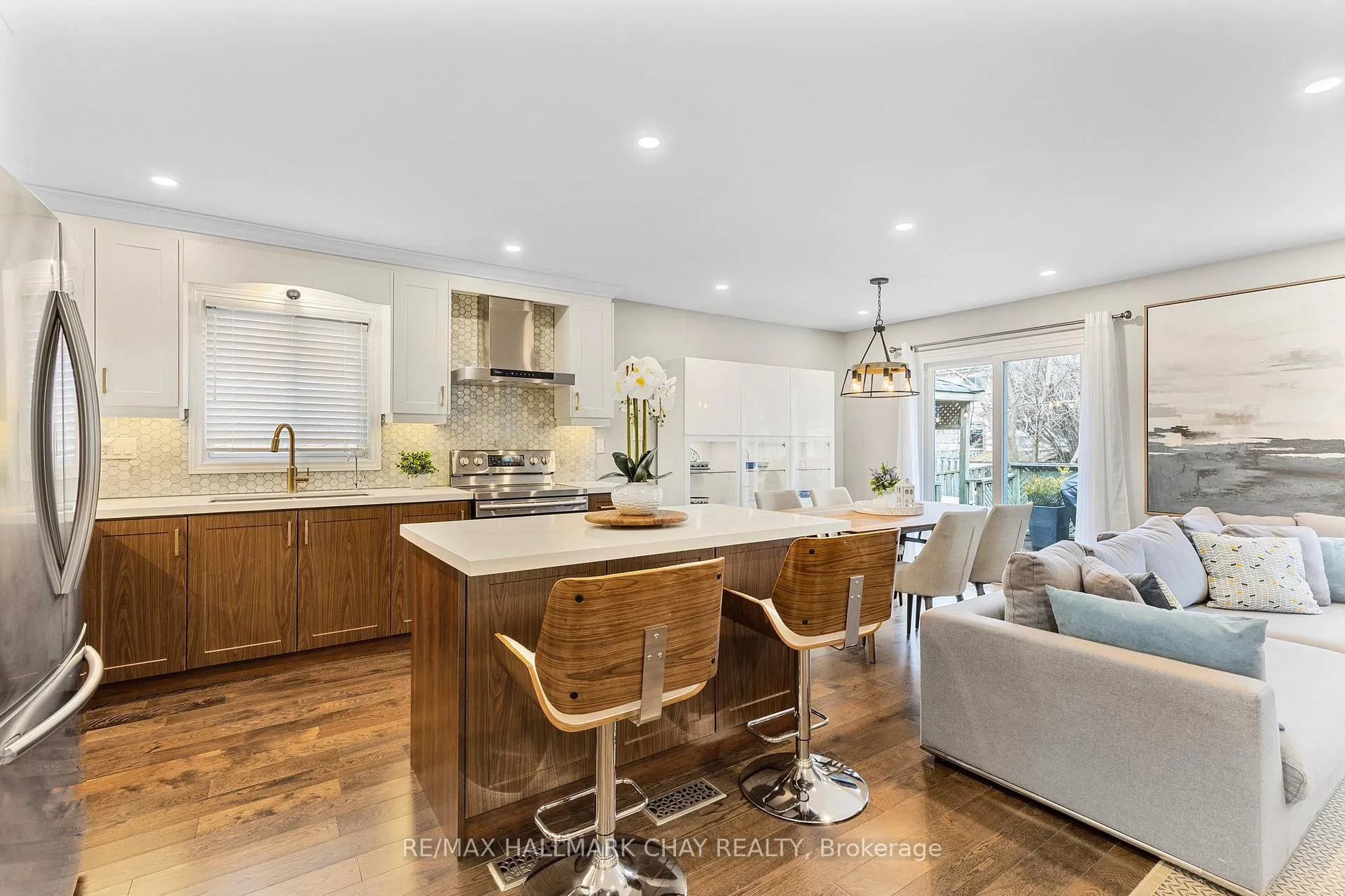 Photo 6 of 55 Marlow Crescent, Markham, Markville — HOMEH