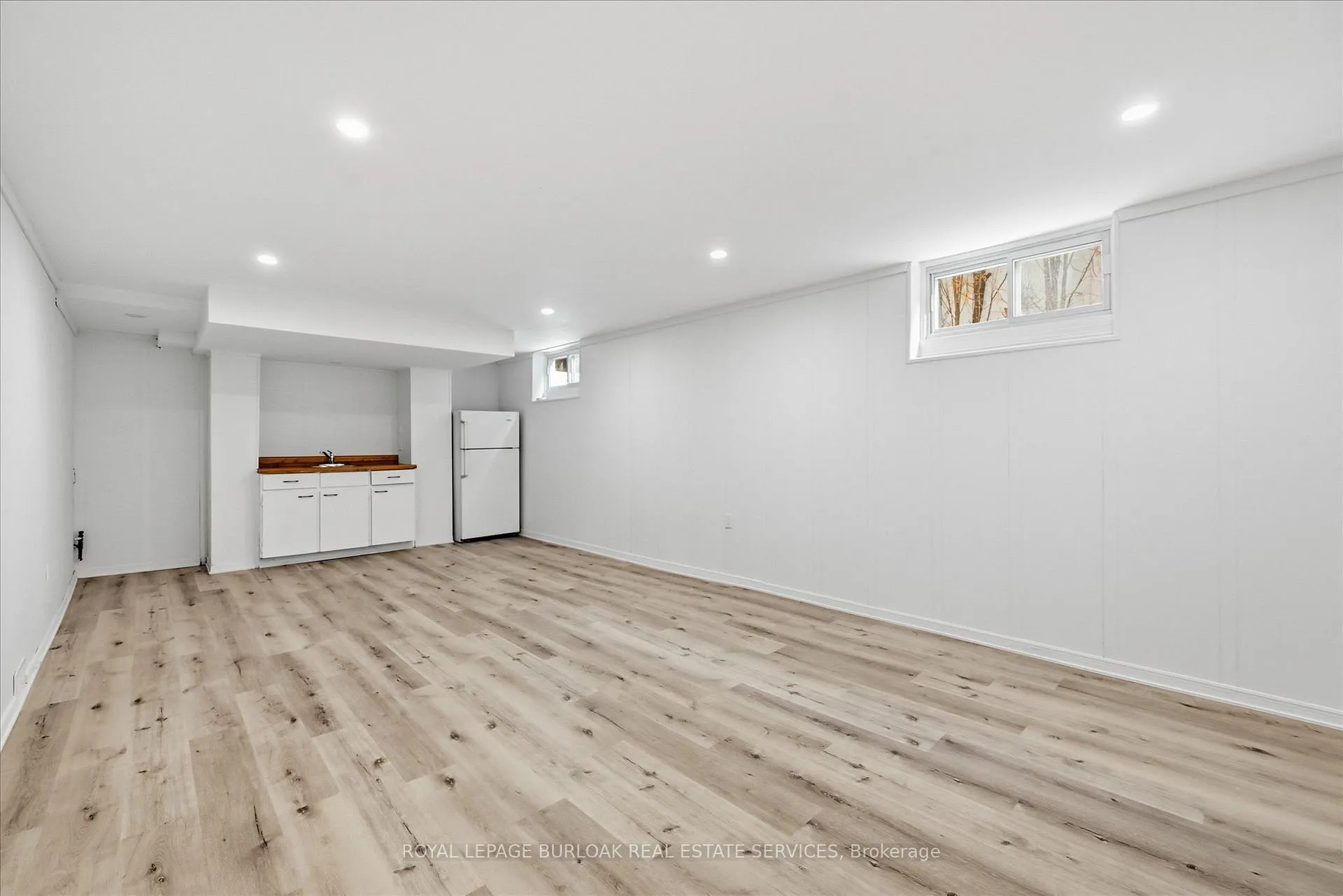 Photo 55 of 2237 Joyce Street, Burlington, Brant — HOMEH