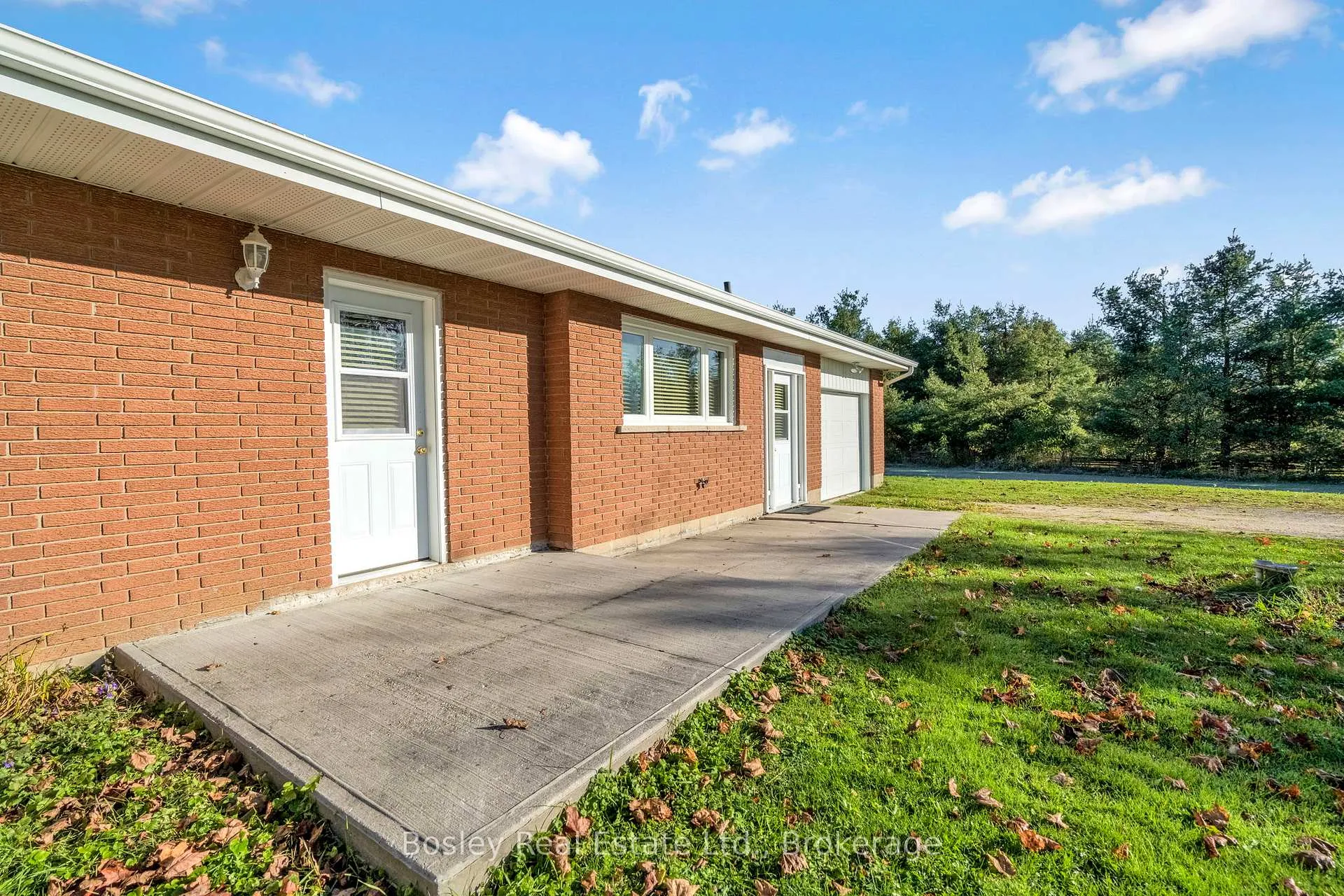 Photo 4 of Unit 124, 1080 County Road, Clearview, Singhampton — HOMEH