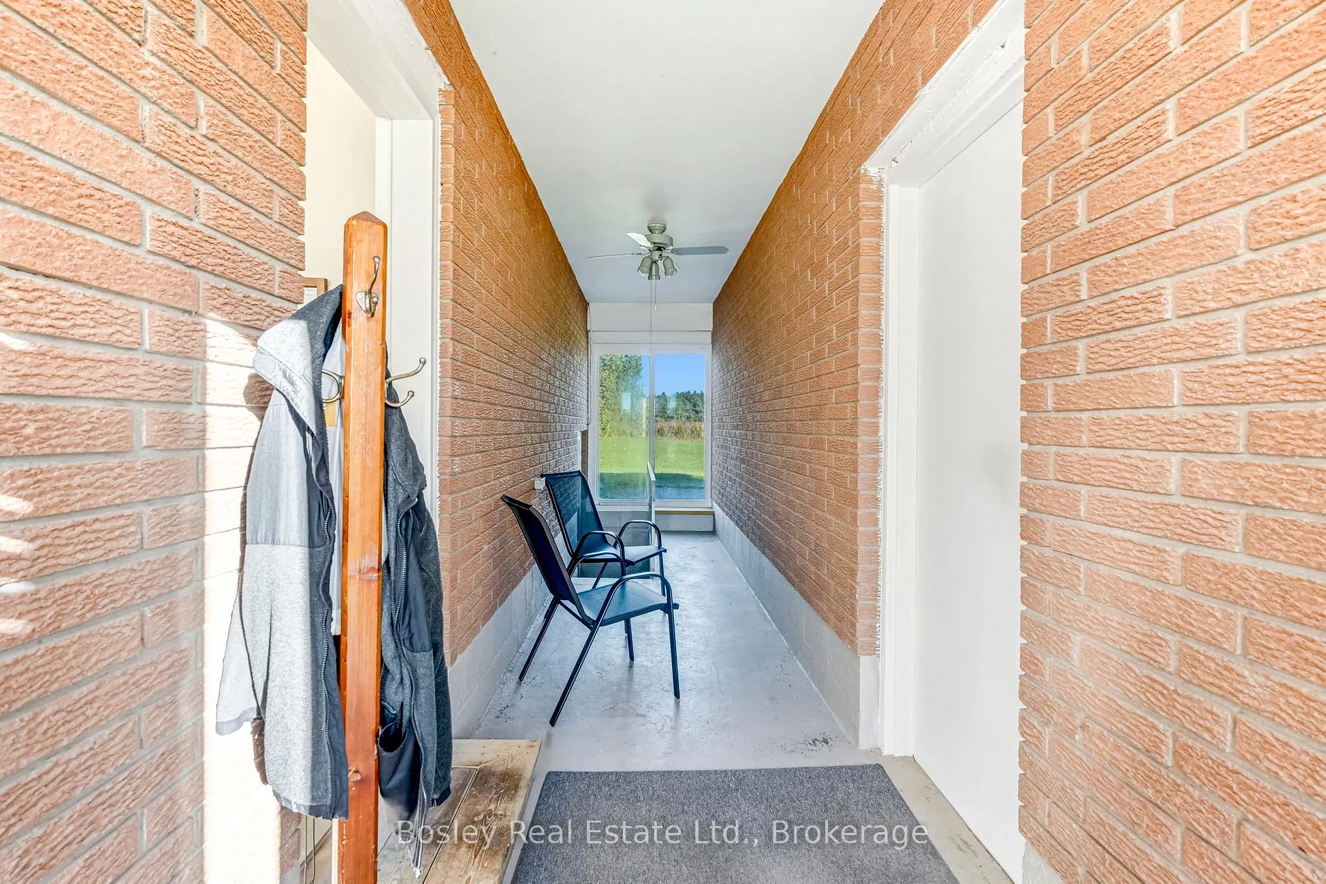 Photo 5 of Unit 124, 1080 County Road, Clearview, Singhampton — HOMEH