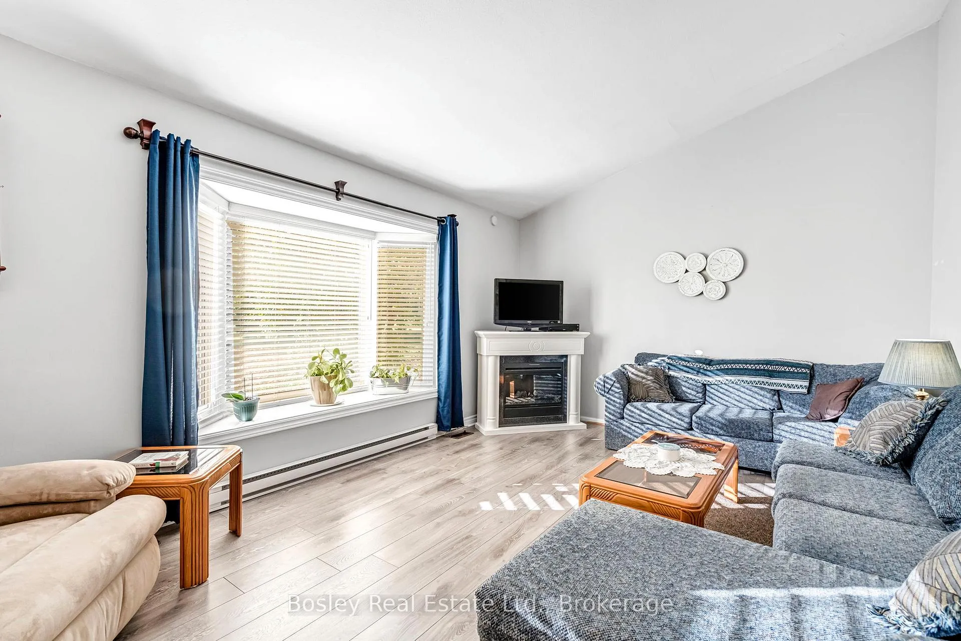 Photo 11 of Unit 124, 1080 County Road, Clearview, Singhampton — HOMEH