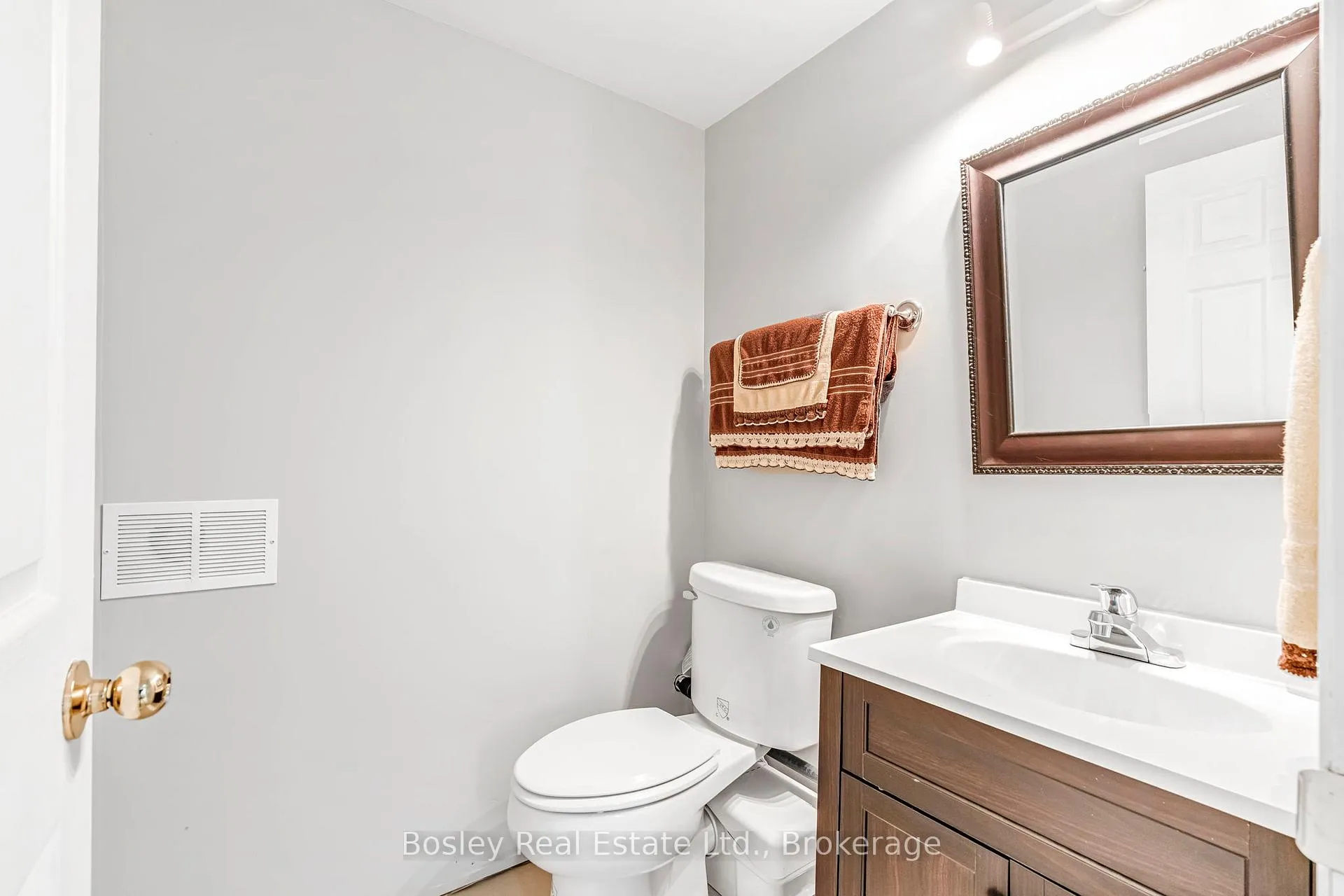 Photo 31 of Unit 124, 1080 County Road, Clearview, Singhampton — HOMEH