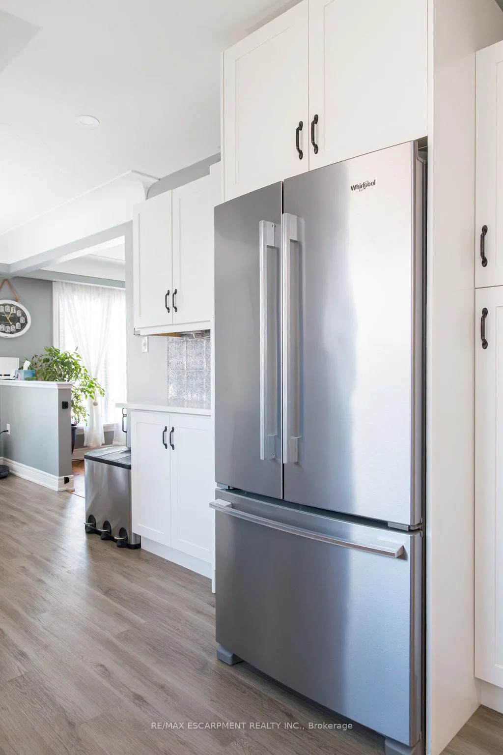 Photo 16 of 3 Pleasant Avenue, Hamilton, Stoney Creek — HOMEH