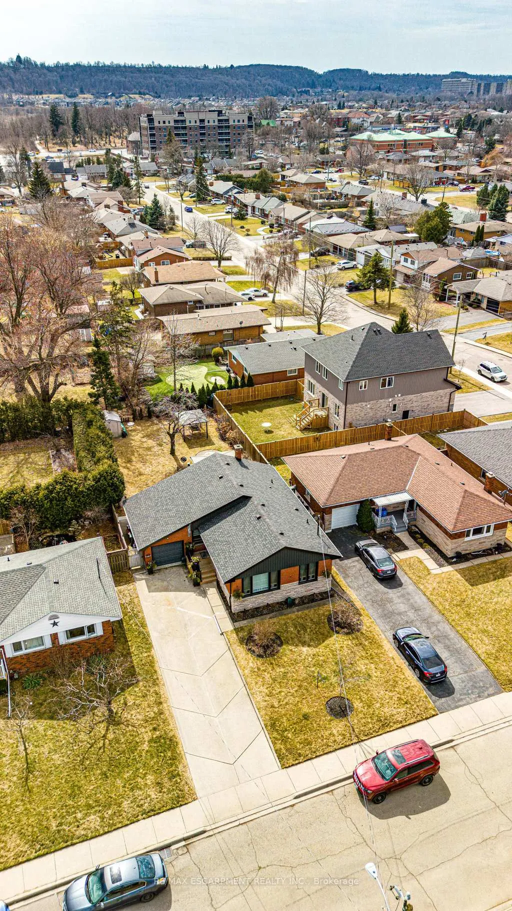 Photo 47 of 3 Pleasant Avenue, Hamilton, Stoney Creek — HOMEH