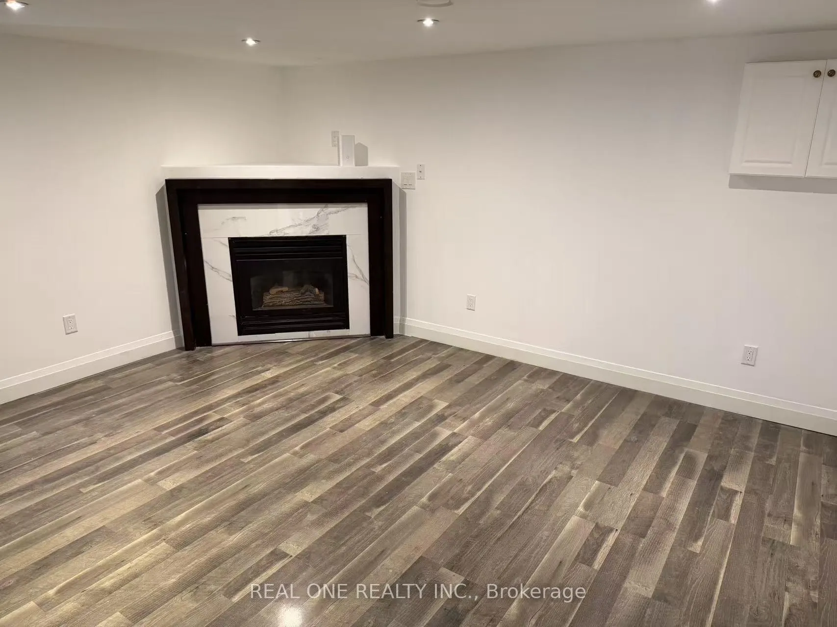 Photo 3 of Unit Basemen, 1074 Upper Sherman Avenue, Hamilton, Thorner — HOMEH