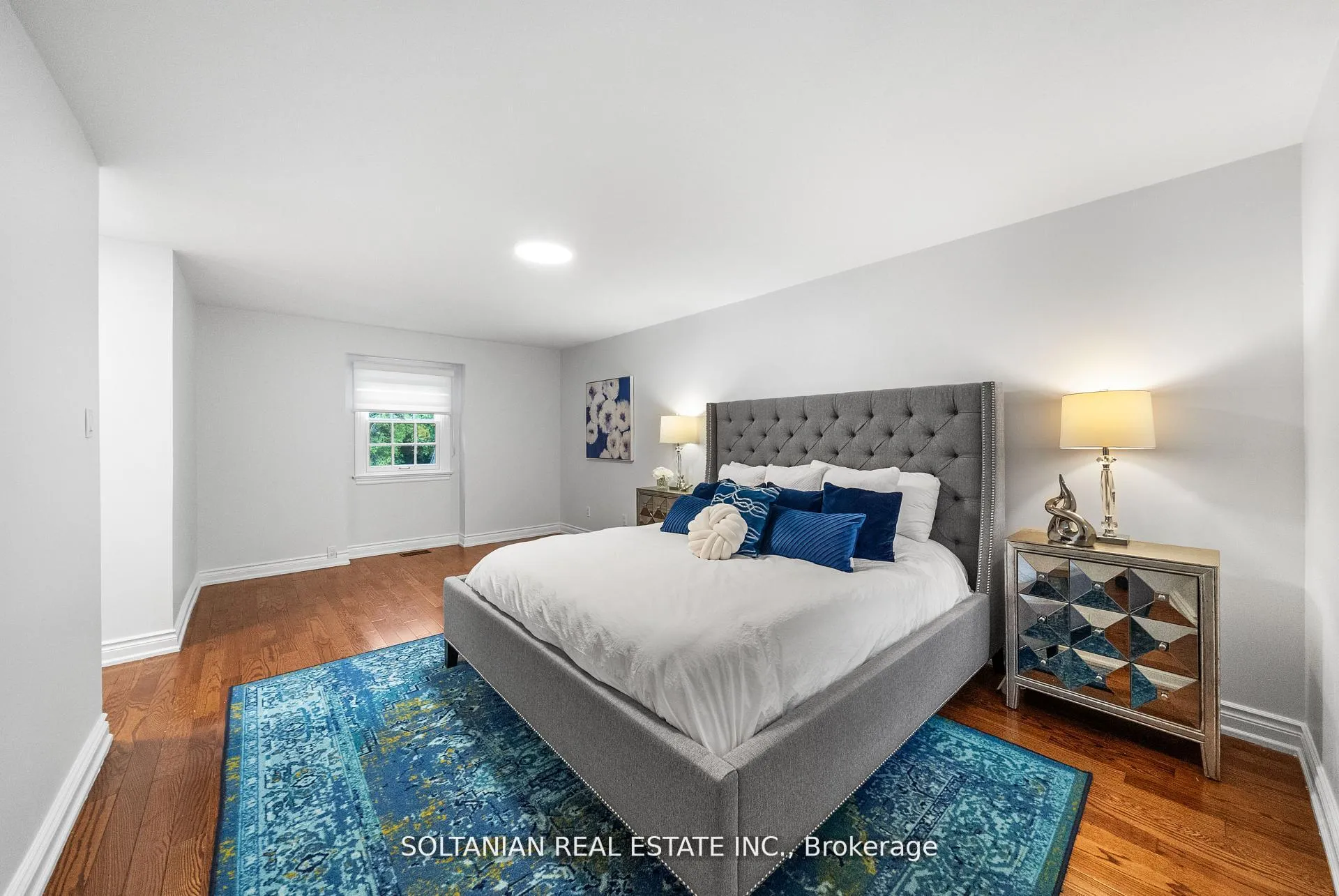 Photo 28 of 24 Laureleaf Road, Markham, Bayview Glen — HOMEH