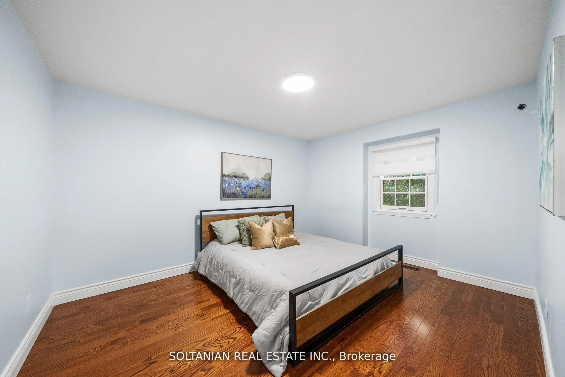 Photo 36 of 24 Laureleaf Road, Markham, Bayview Glen — HOMEH