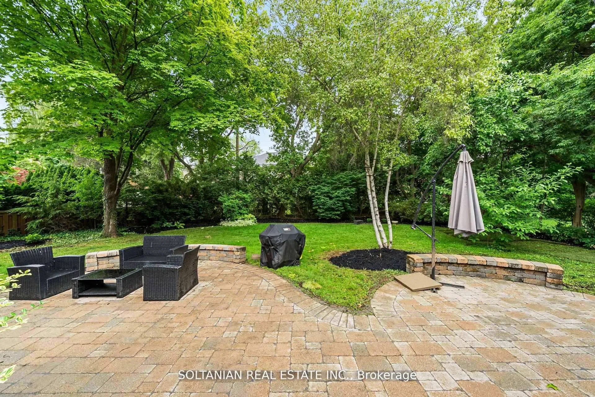 Photo 46 of 24 Laureleaf Road, Markham, Bayview Glen — HOMEH