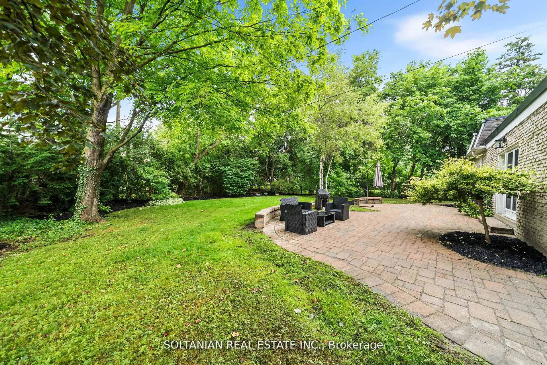 Photo 47 of 24 Laureleaf Road, Markham, Bayview Glen — HOMEH