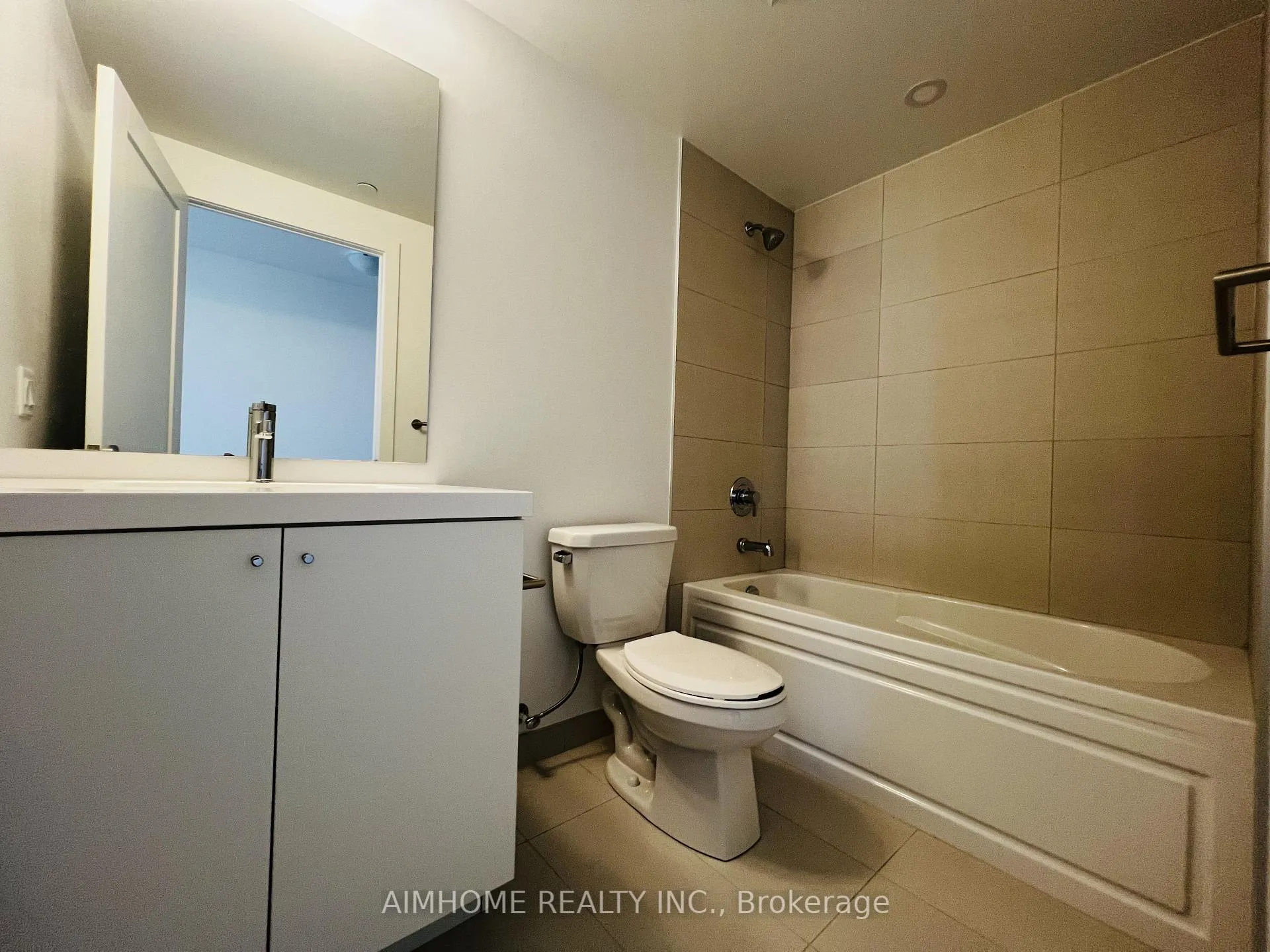 Photo 10 of Unit 1003, 2545 Simcoe Street N, Oshawa, Windfields — HOMEH
