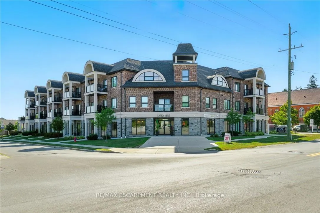 Photo 2 of Unit 211, 2605 Binbrook Road, Hamilton, Binbrook — HOMEH
