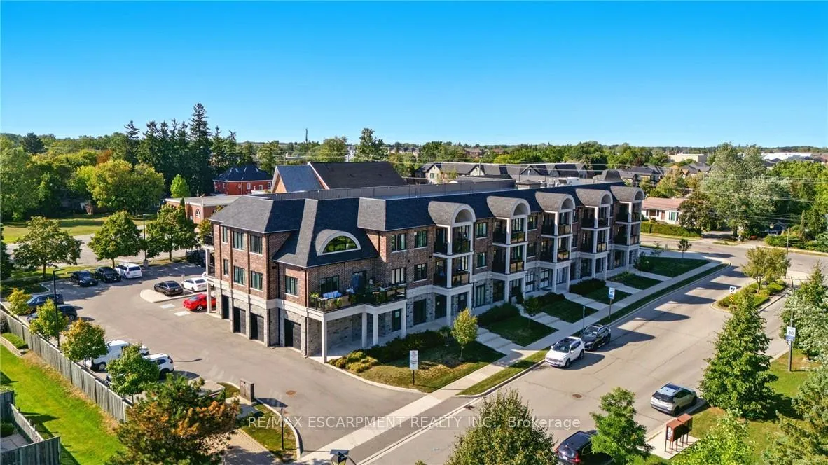 Photo 4 of Unit 211, 2605 Binbrook Road, Hamilton, Binbrook — HOMEH