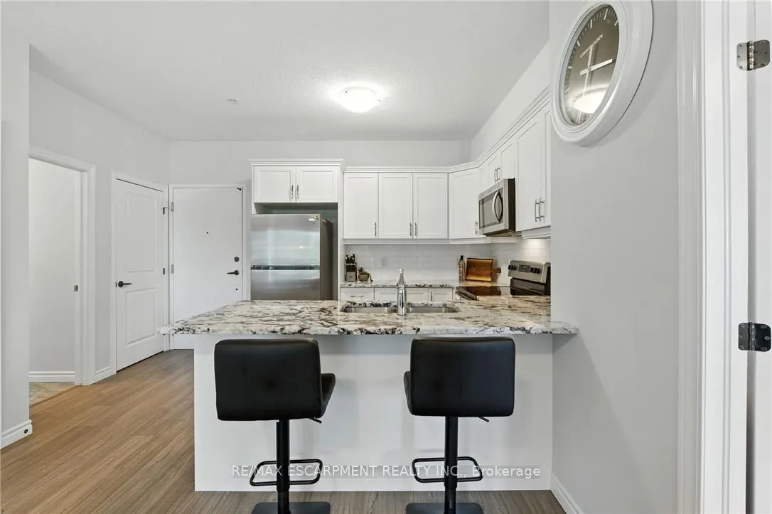 Photo 15 of Unit 211, 2605 Binbrook Road, Hamilton, Binbrook — HOMEH