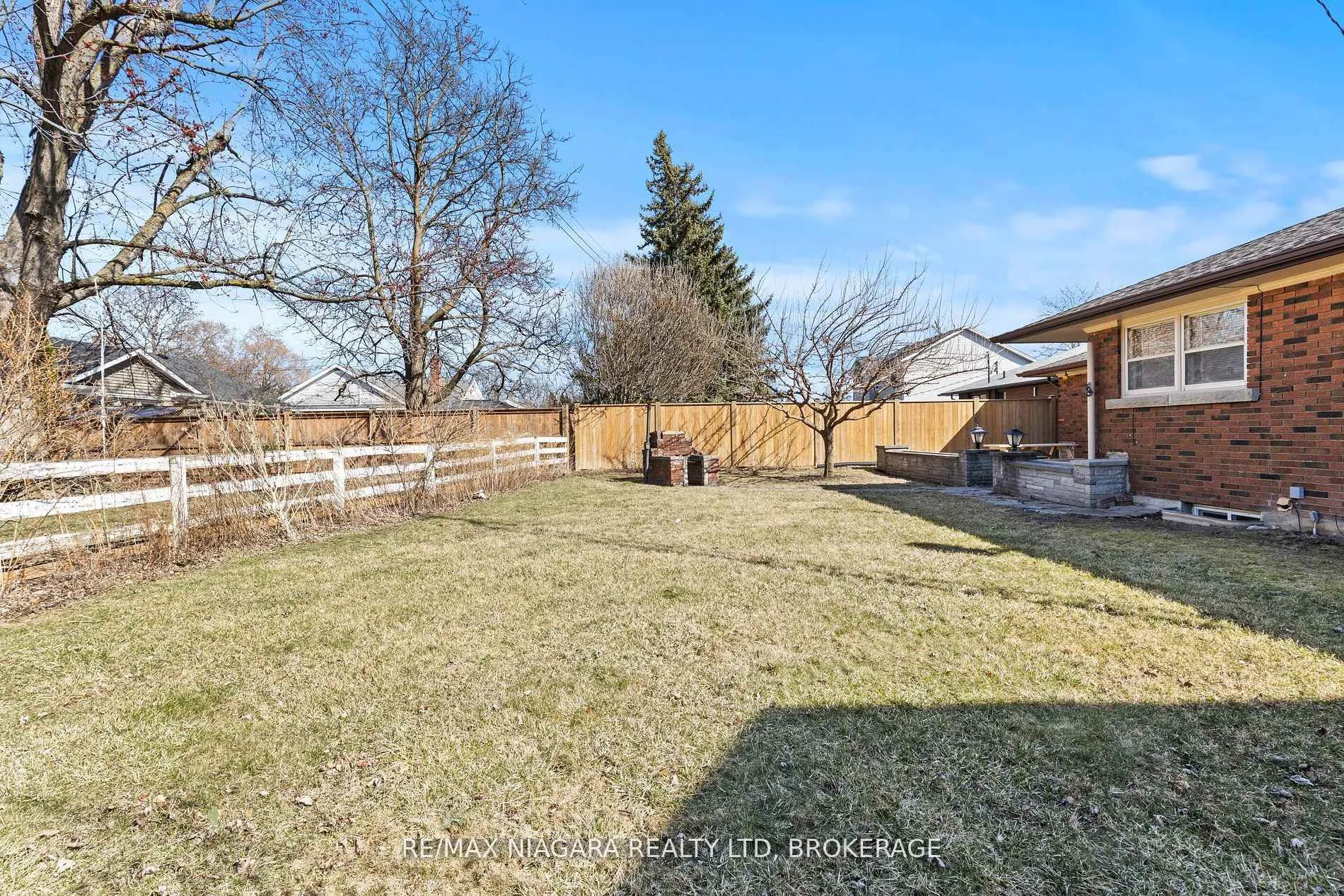 Photo 41 of 85 Glendale Avenue, St. Catharines, Glendale/Glenridge — HOMEH