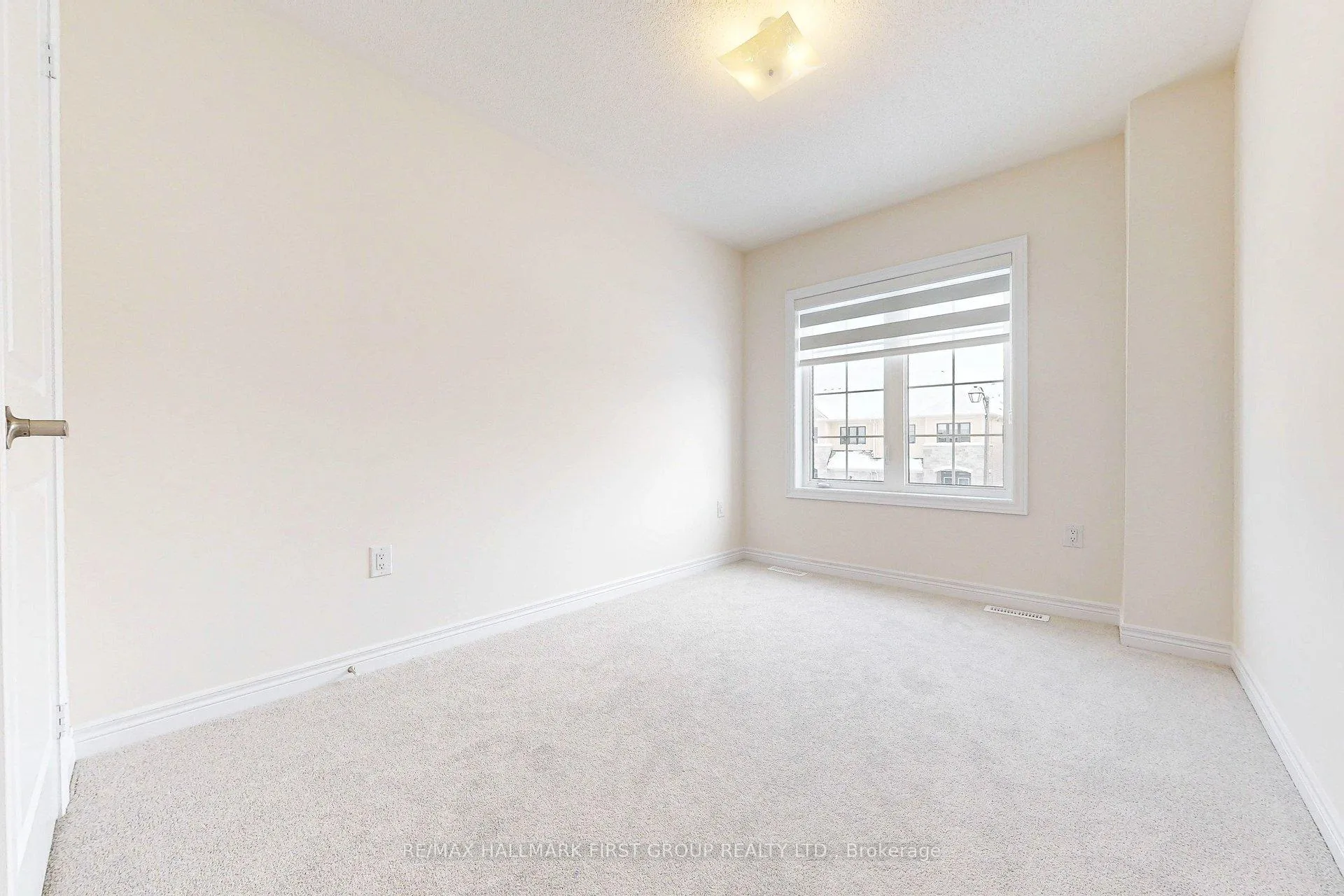 Photo 21 of 2011 Horace Duncan Crescent, Oshawa, Kedron — HOMEH