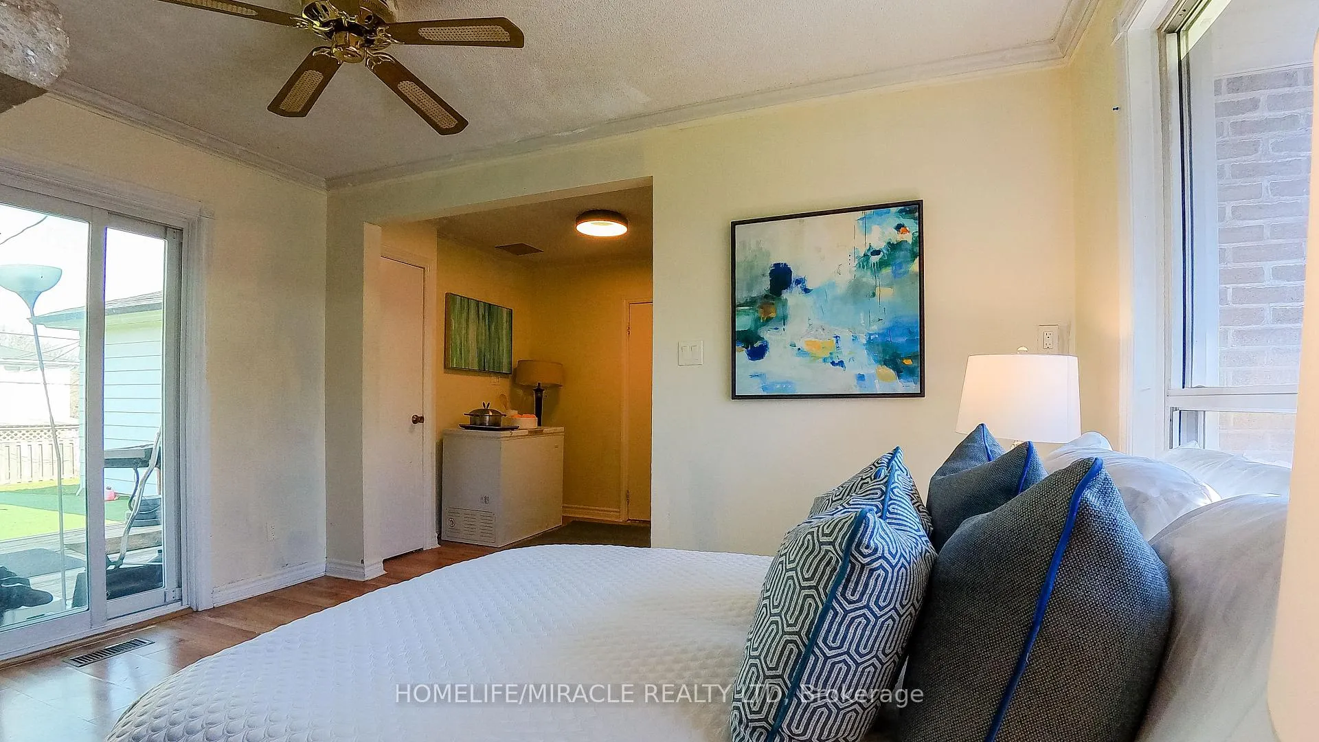 Photo 5 of 897 Antonio Street, Pickering, Bay Ridges — HOMEH