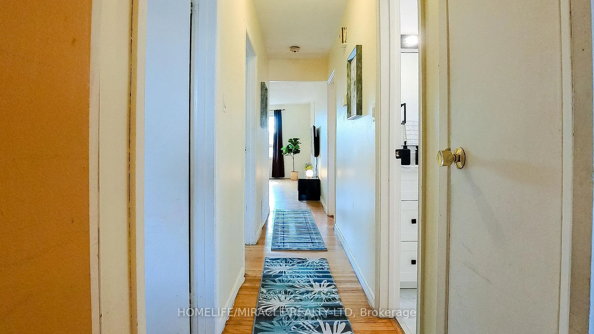 Photo 11 of 897 Antonio Street, Pickering, Bay Ridges — HOMEH