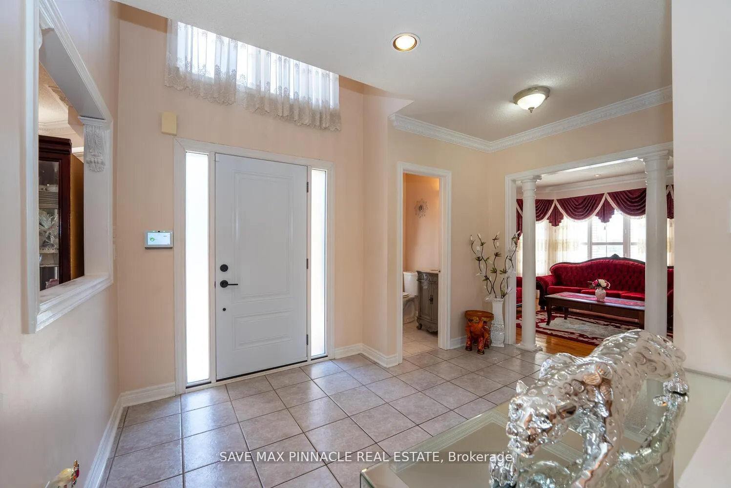 Photo 5 of 1 Ashton Drive, Vaughan, Maple — HOMEH