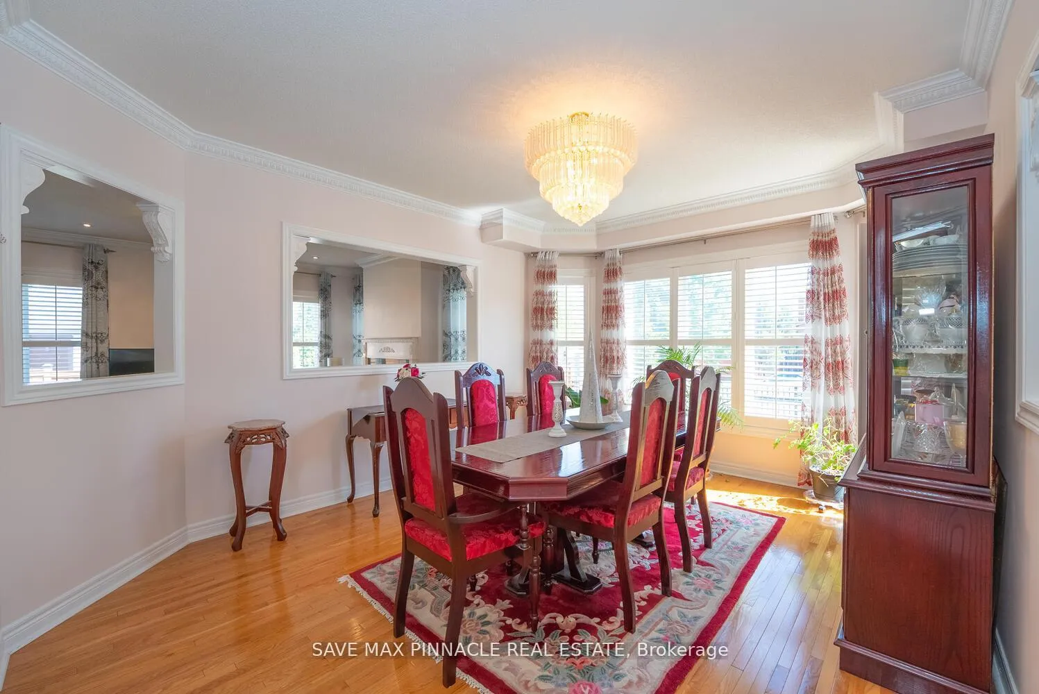 Photo 6 of 1 Ashton Drive, Vaughan, Maple — HOMEH