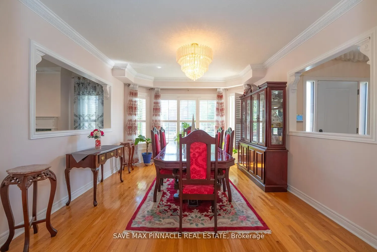 Photo 7 of 1 Ashton Drive, Vaughan, Maple — HOMEH