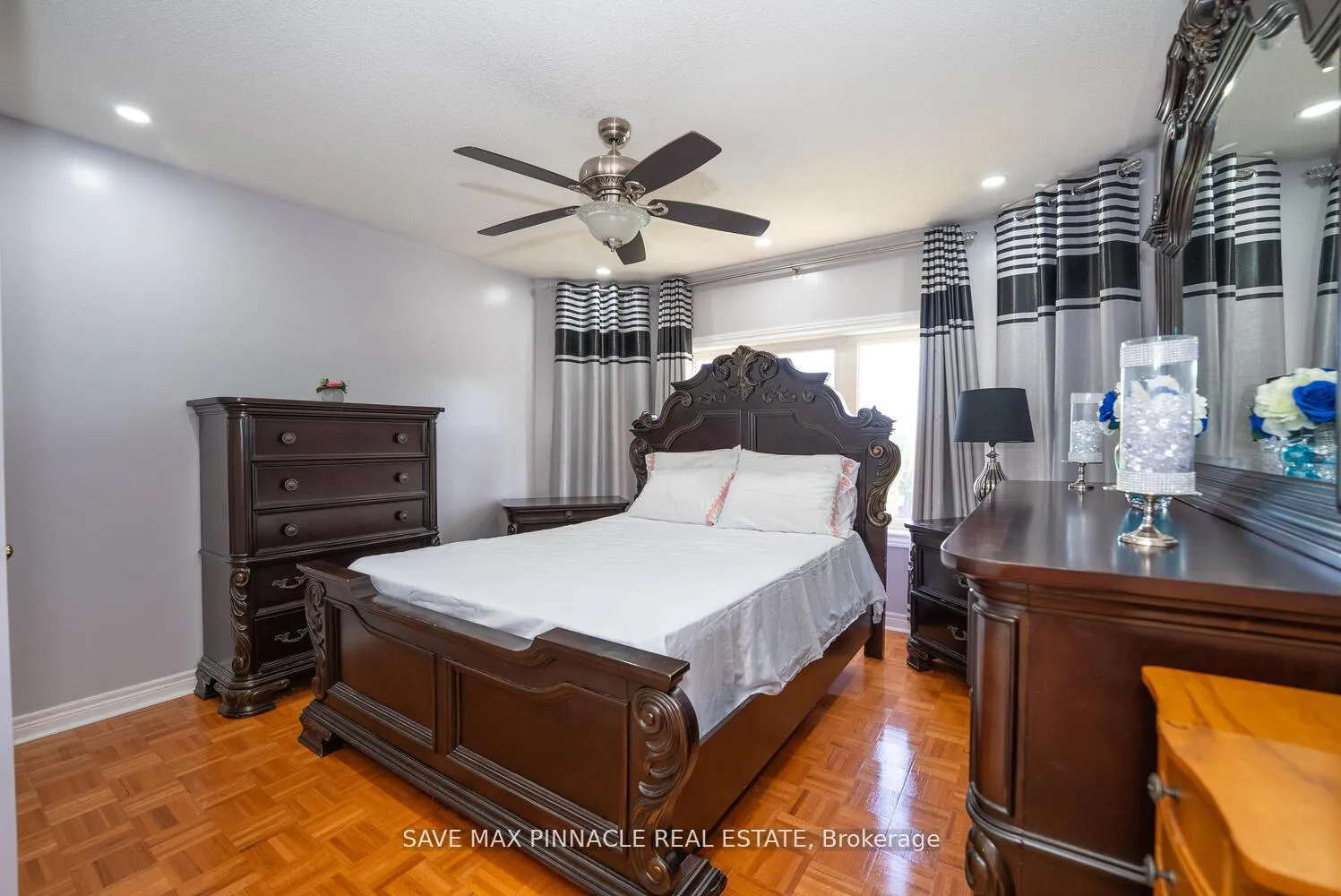 Photo 41 of 1 Ashton Drive, Vaughan, Maple — HOMEH