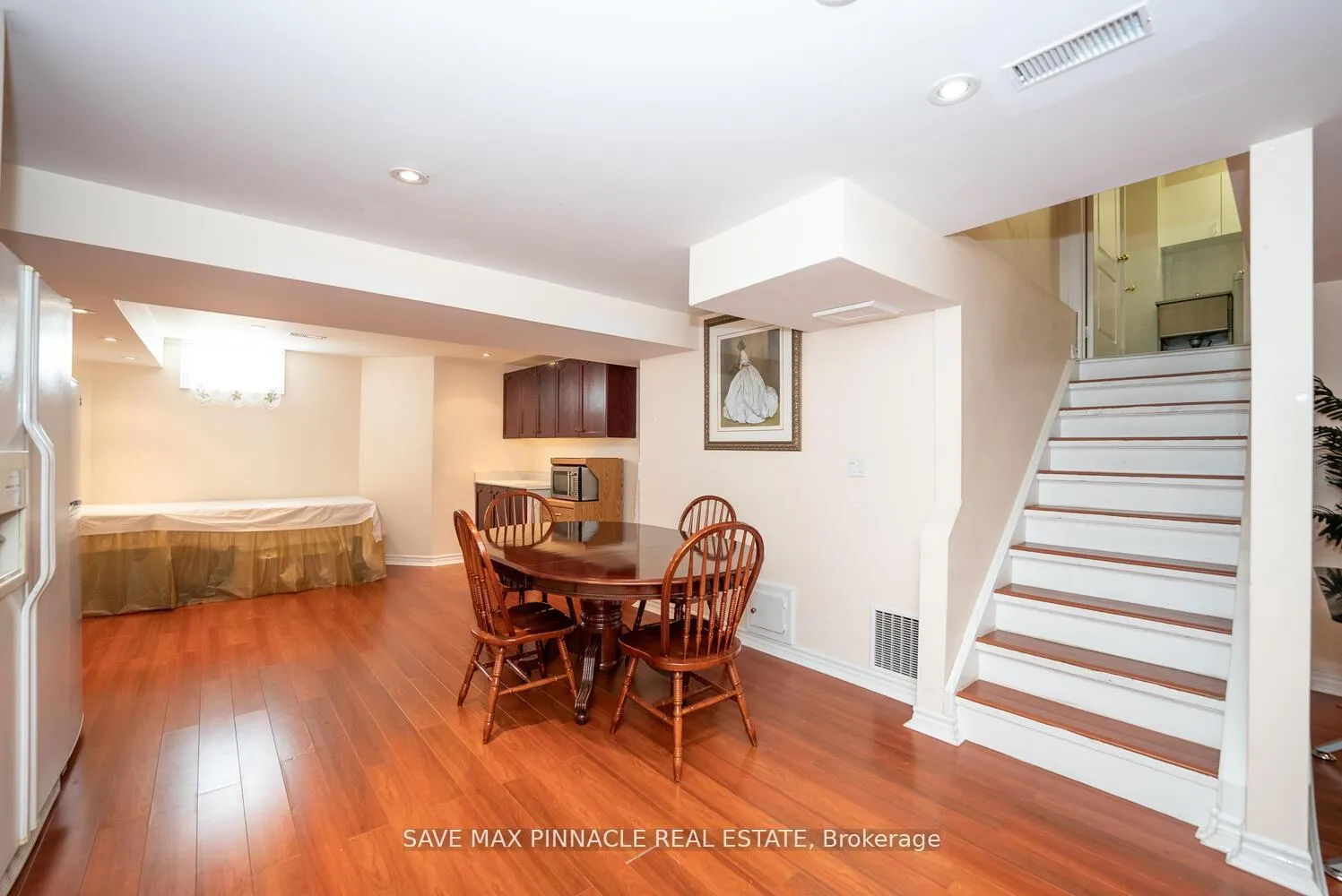 Photo 45 of 1 Ashton Drive, Vaughan, Maple — HOMEH