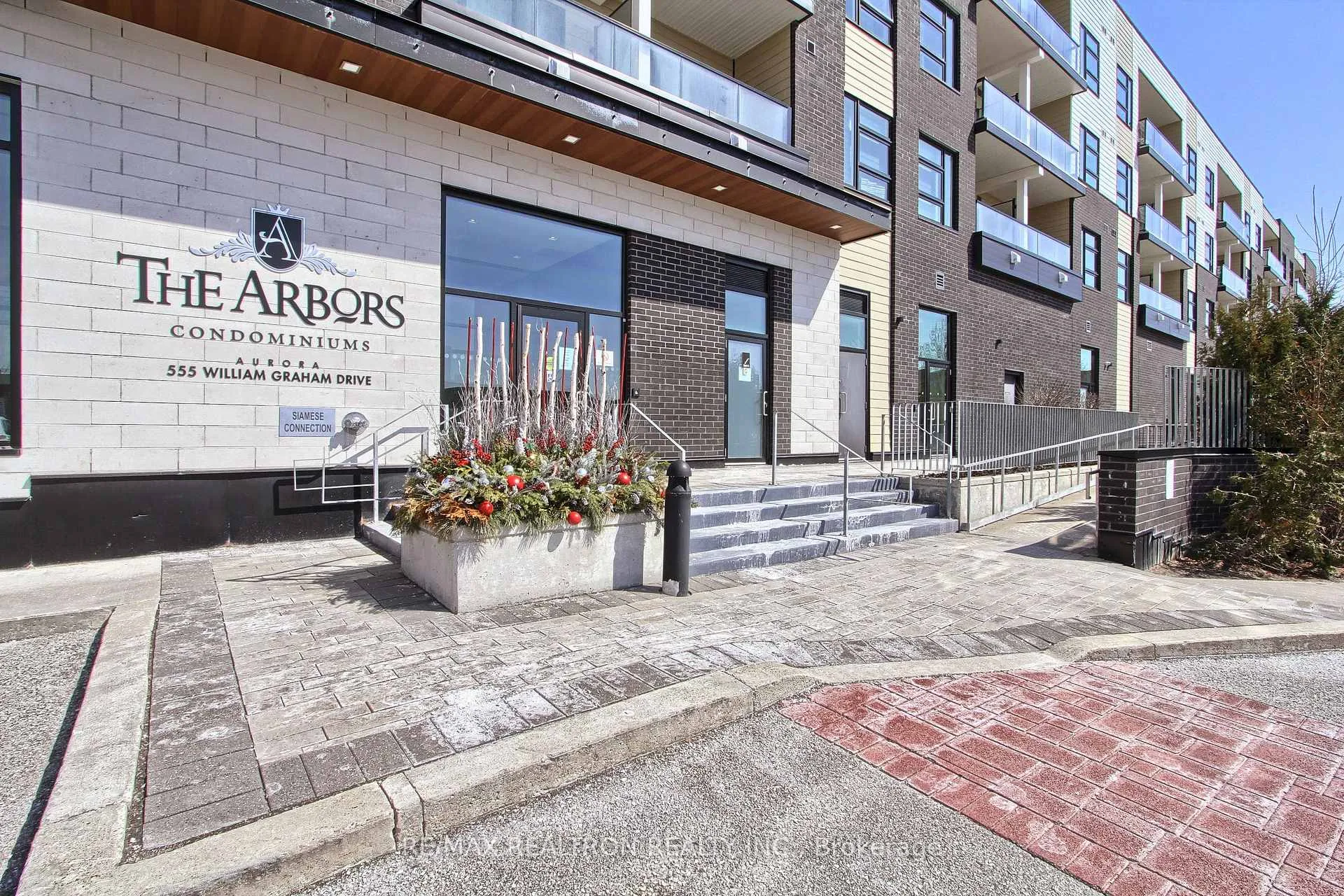 Photo 1 of Unit 242, 555 William Graham Drive, Aurora, Rural Aurora — HOMEH