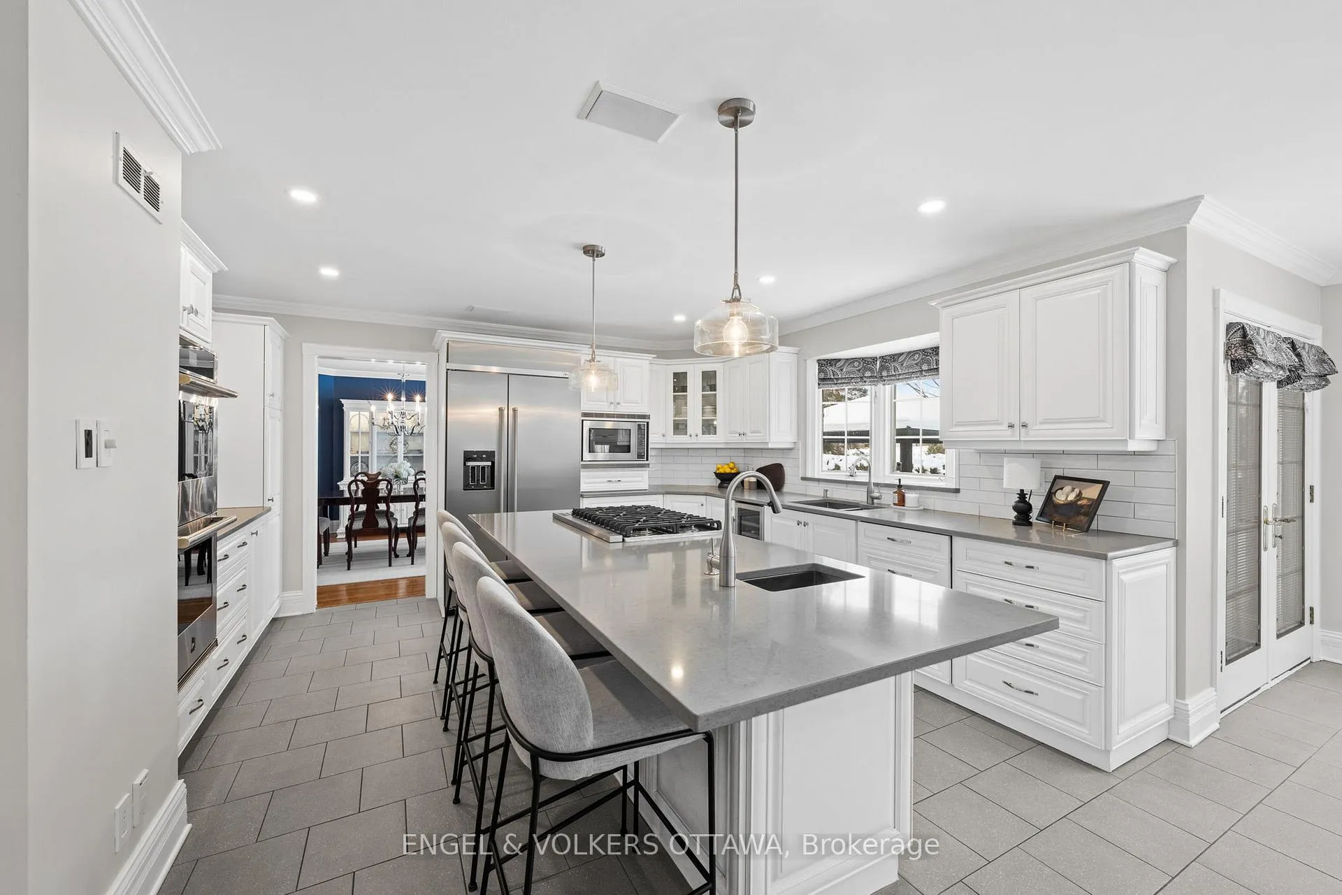 Photo 12 of 2 Eagle Chase Court, Ottawa, Barrhaven - Cedargrove/Fraserdale — HOMEH
