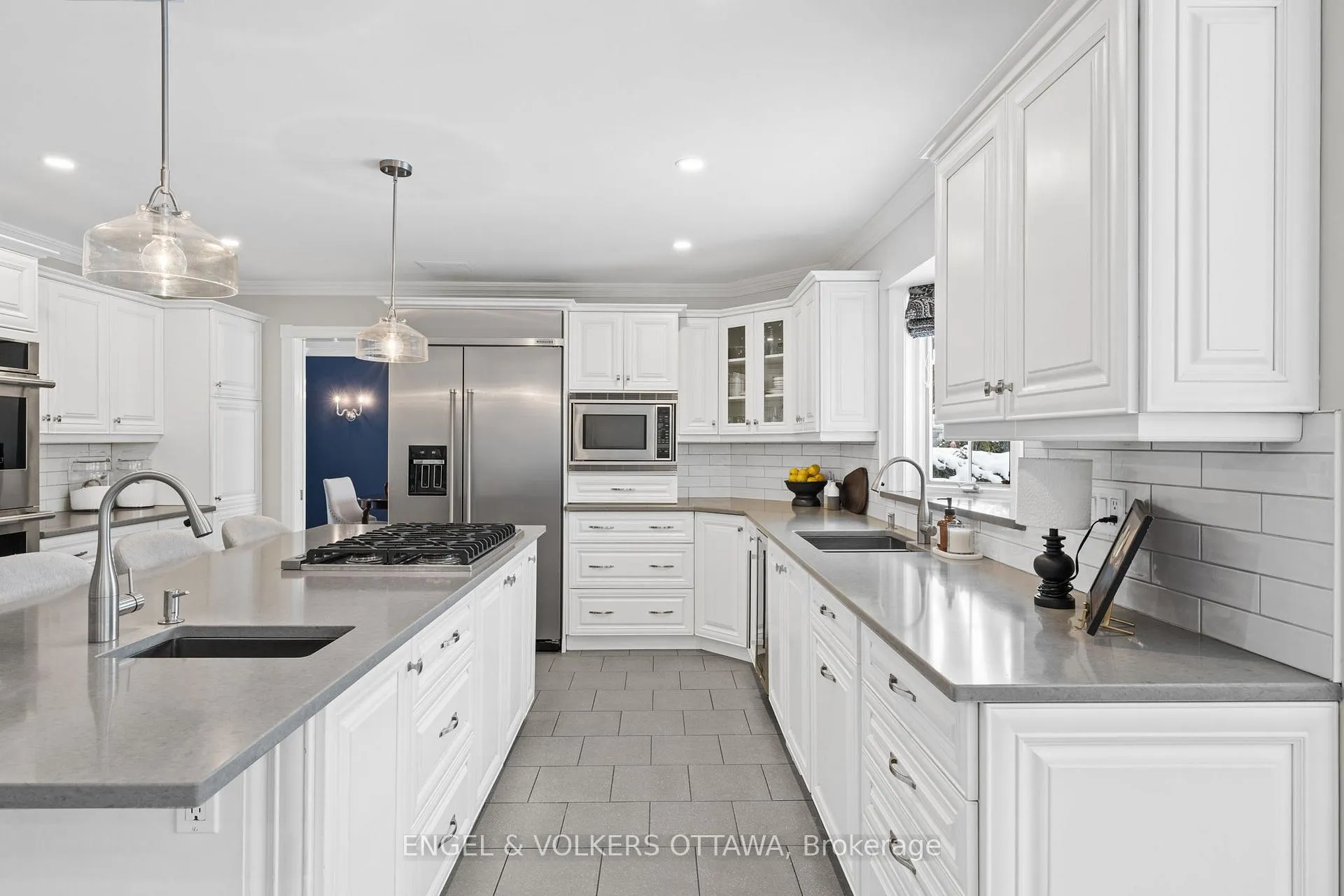 Photo 13 of 2 Eagle Chase Court, Ottawa, Barrhaven - Cedargrove/Fraserdale — HOMEH