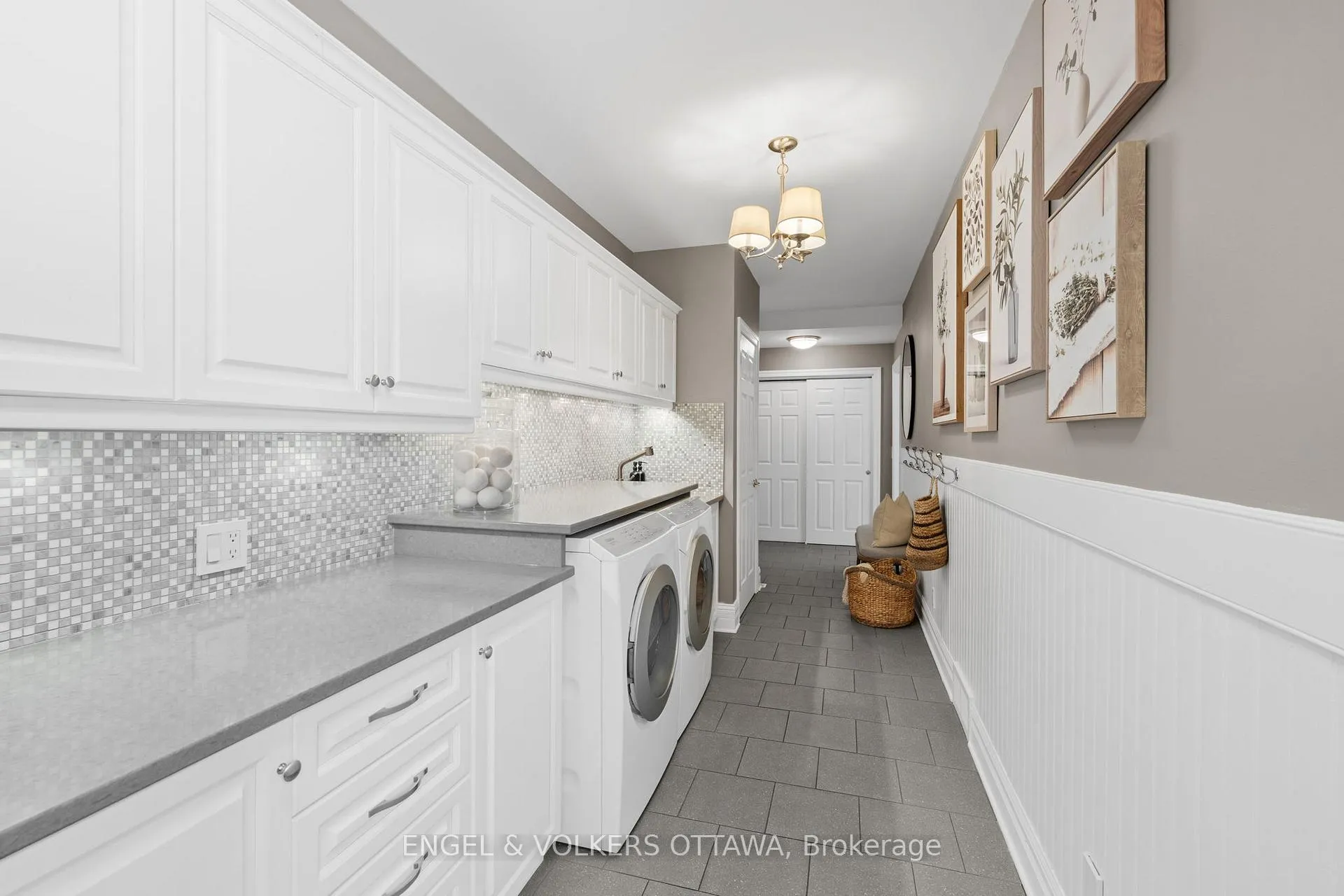 Photo 23 of 2 Eagle Chase Court, Ottawa, Barrhaven - Cedargrove/Fraserdale — HOMEH