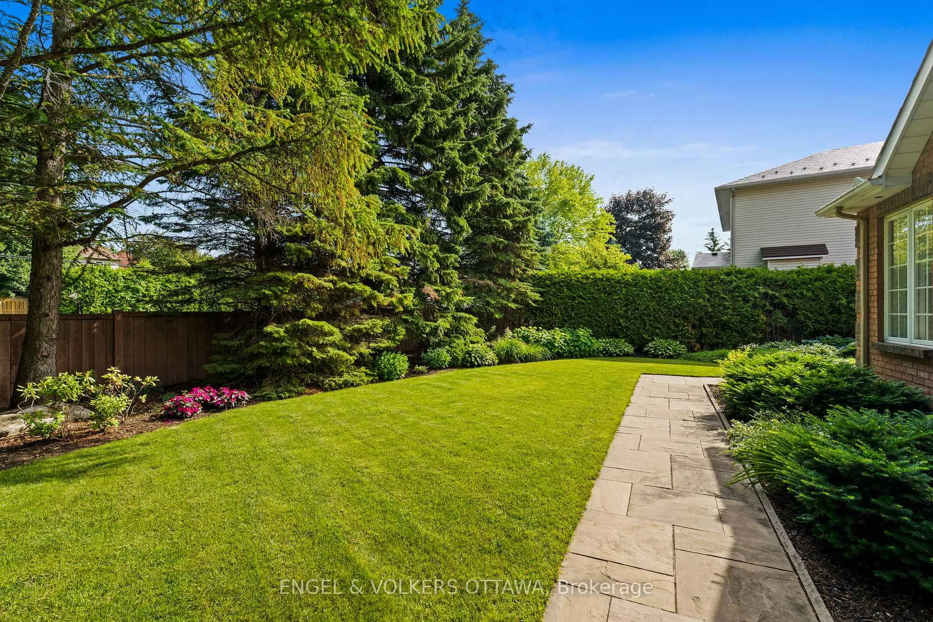 Photo 46 of 2 Eagle Chase Court, Ottawa, Barrhaven - Cedargrove/Fraserdale — HOMEH