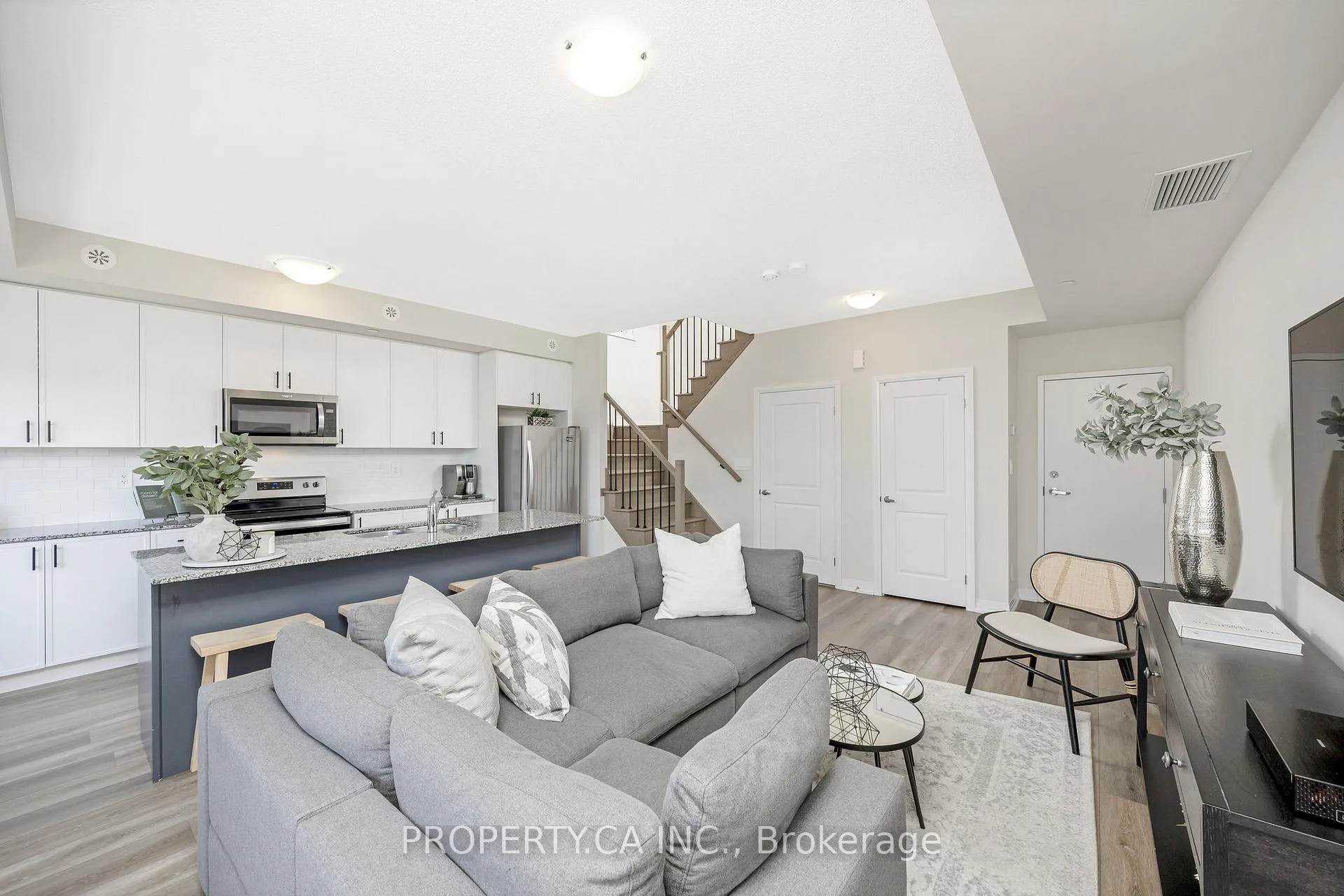 Photo 8 of Unit 119, 1569 Rose Way, Milton, Cobban — HOMEH