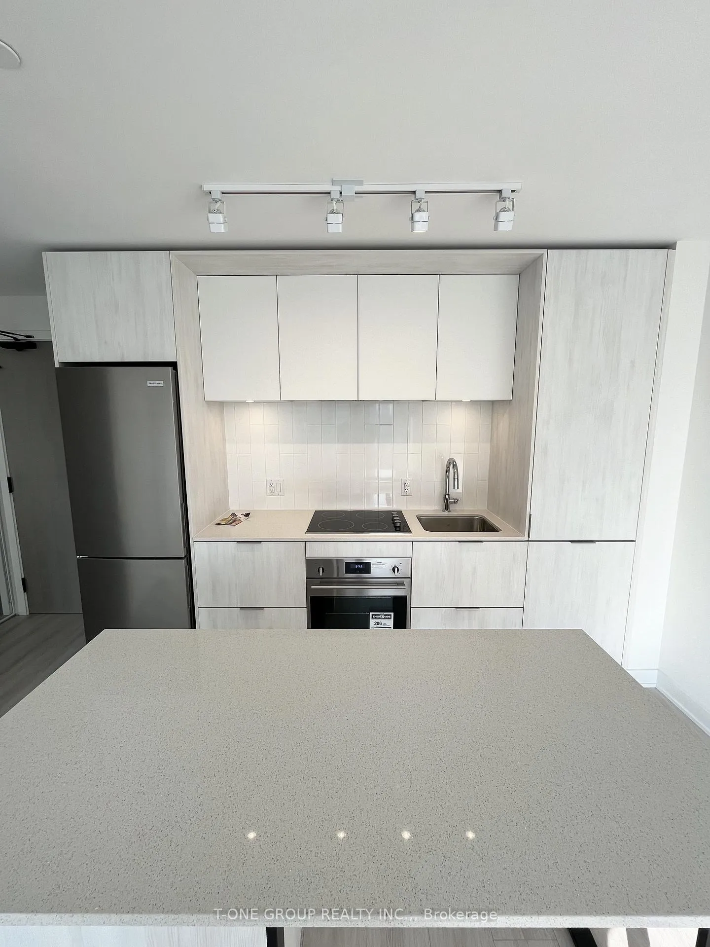 Photo 2 of Unit 1904, 130 River Street, Toronto, Regent Park — HOMEH