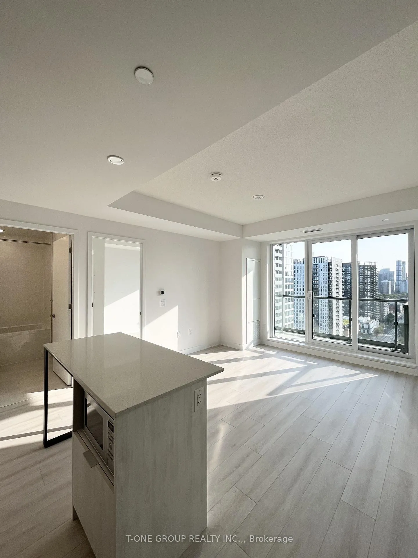 Photo 3 of Unit 1904, 130 River Street, Toronto, Regent Park — HOMEH