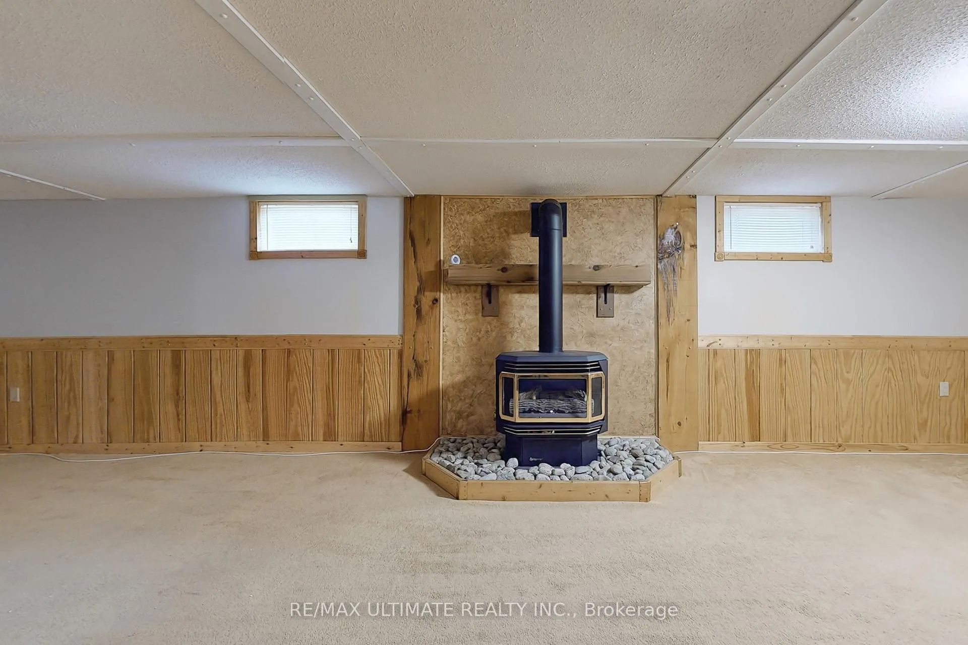 Photo 32 of 96 Lakeshore Road, St. Catharines, Lakeport — HOMEH