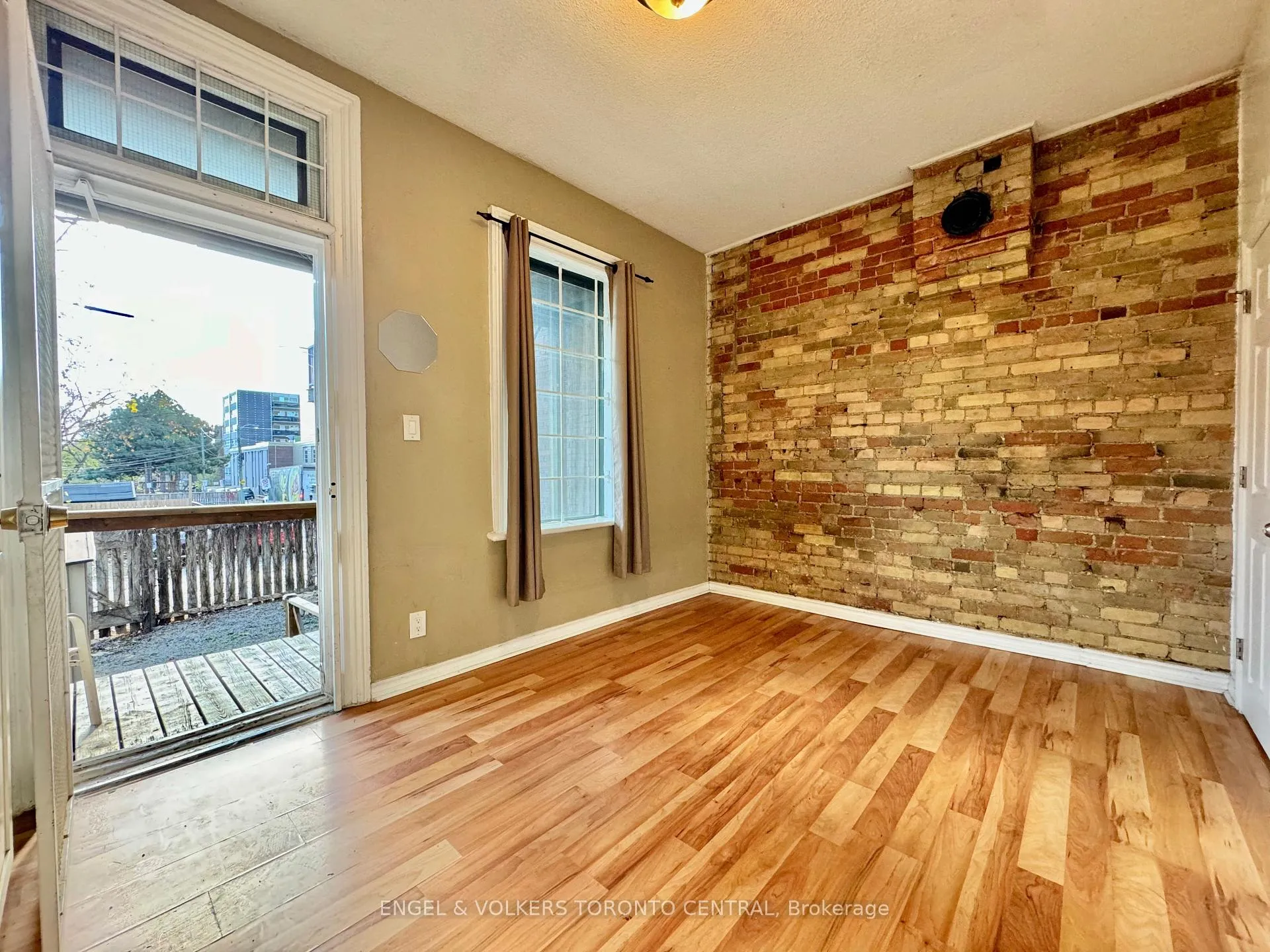 Photo 11 of Unit Main, 167 Carlton Street, Toronto, Moss Park — HOMEH