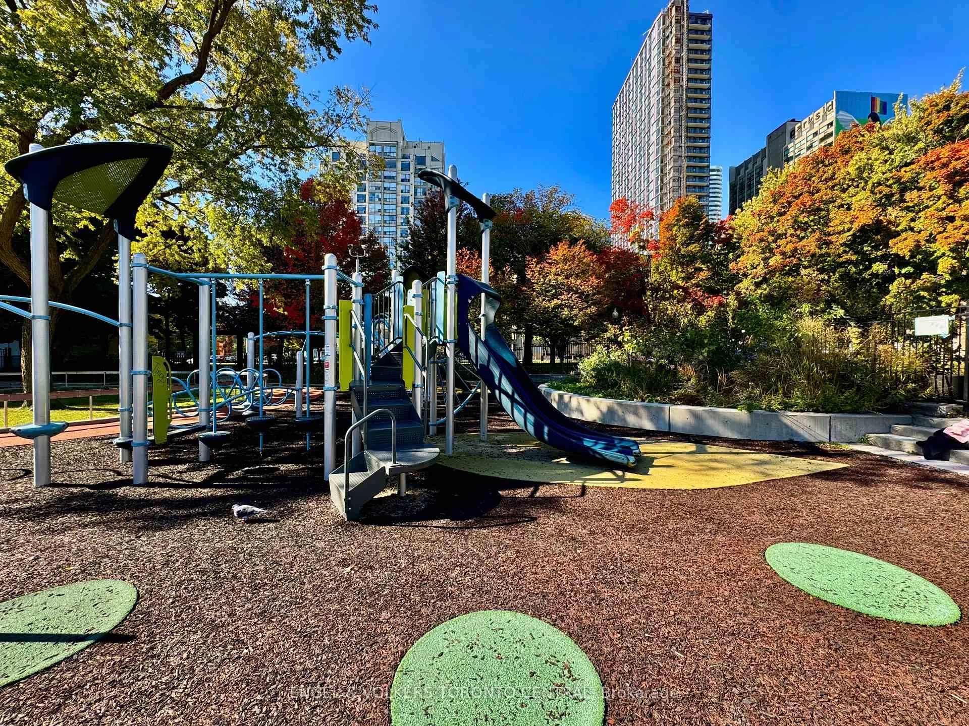 Photo 20 of Unit Main, 167 Carlton Street, Toronto, Moss Park — HOMEH